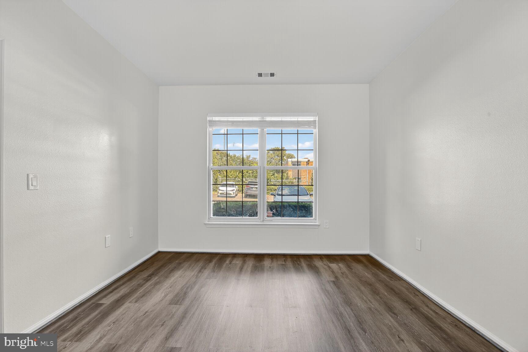 HIGH POINTE AT JEFFERSON - Residential