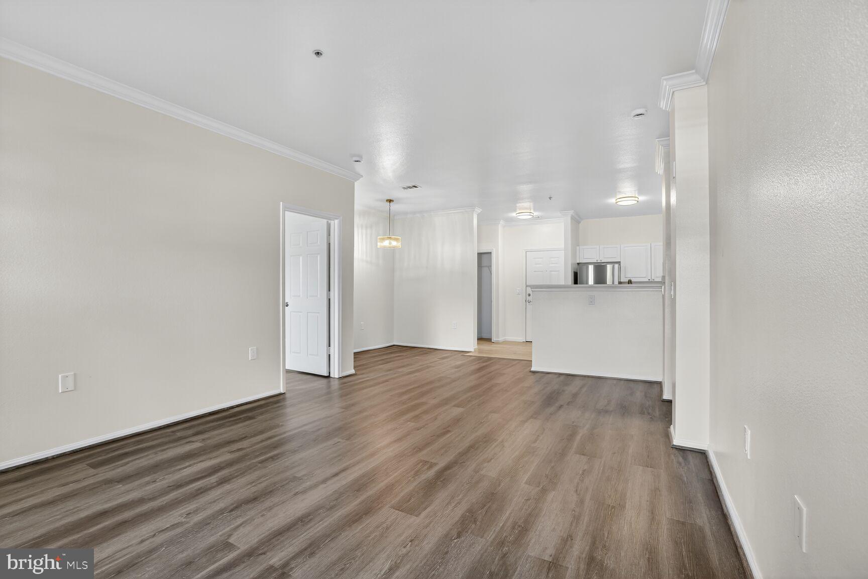 HIGH POINTE AT JEFFERSON - Residential