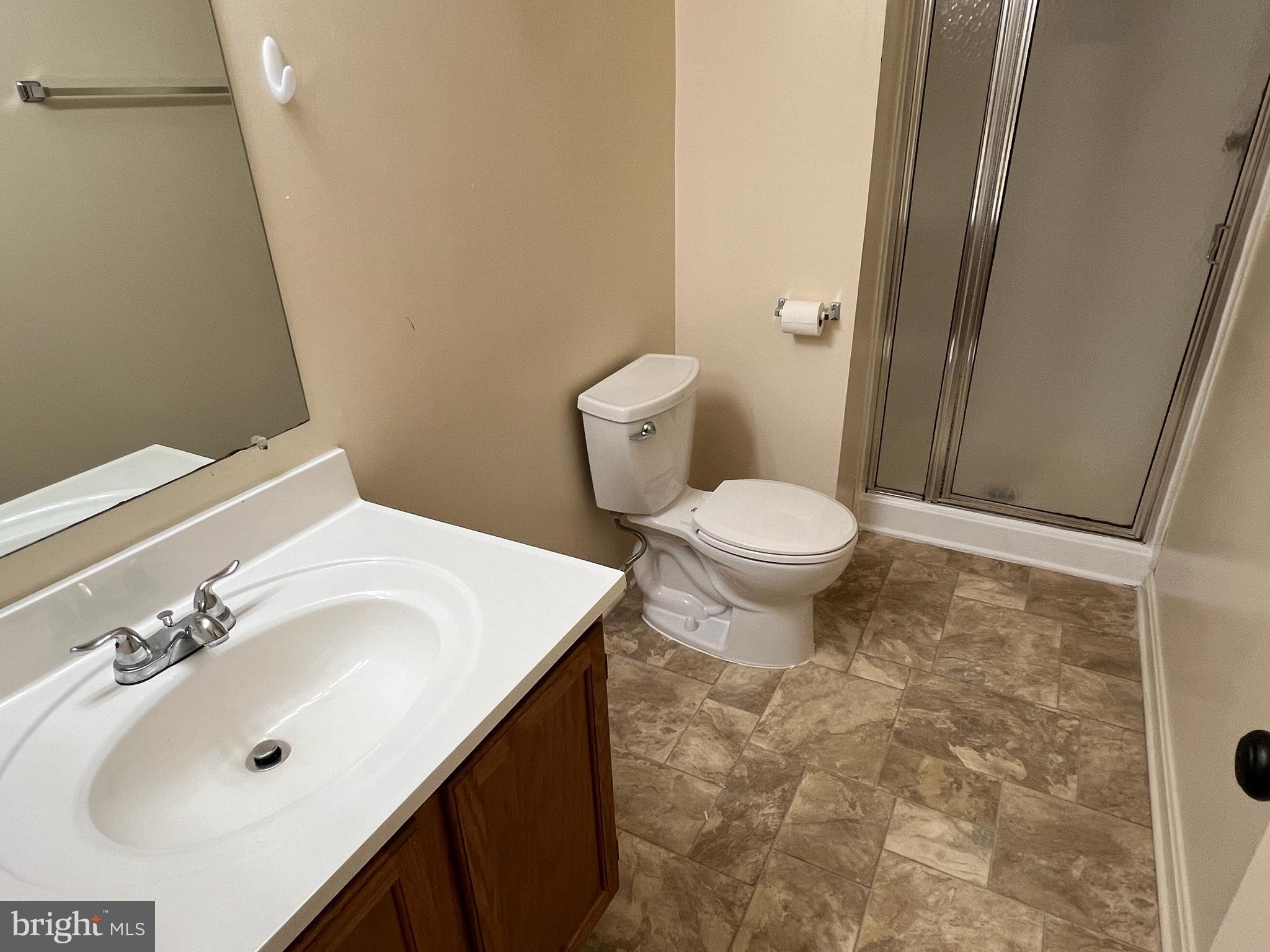 WILLIAMSBURG VILLAGE - Residential Lease