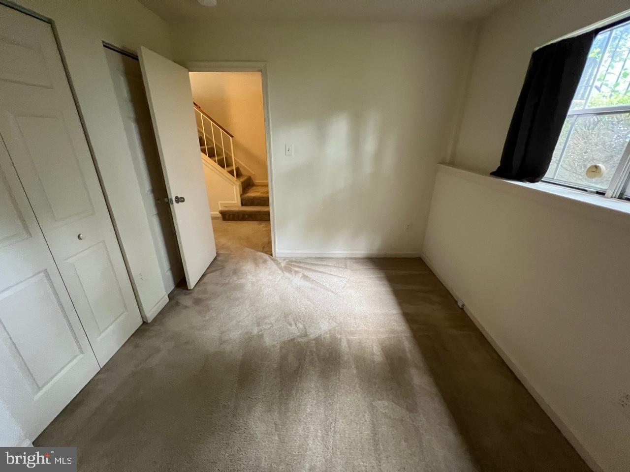 WILLIAMSBURG VILLAGE - Residential Lease