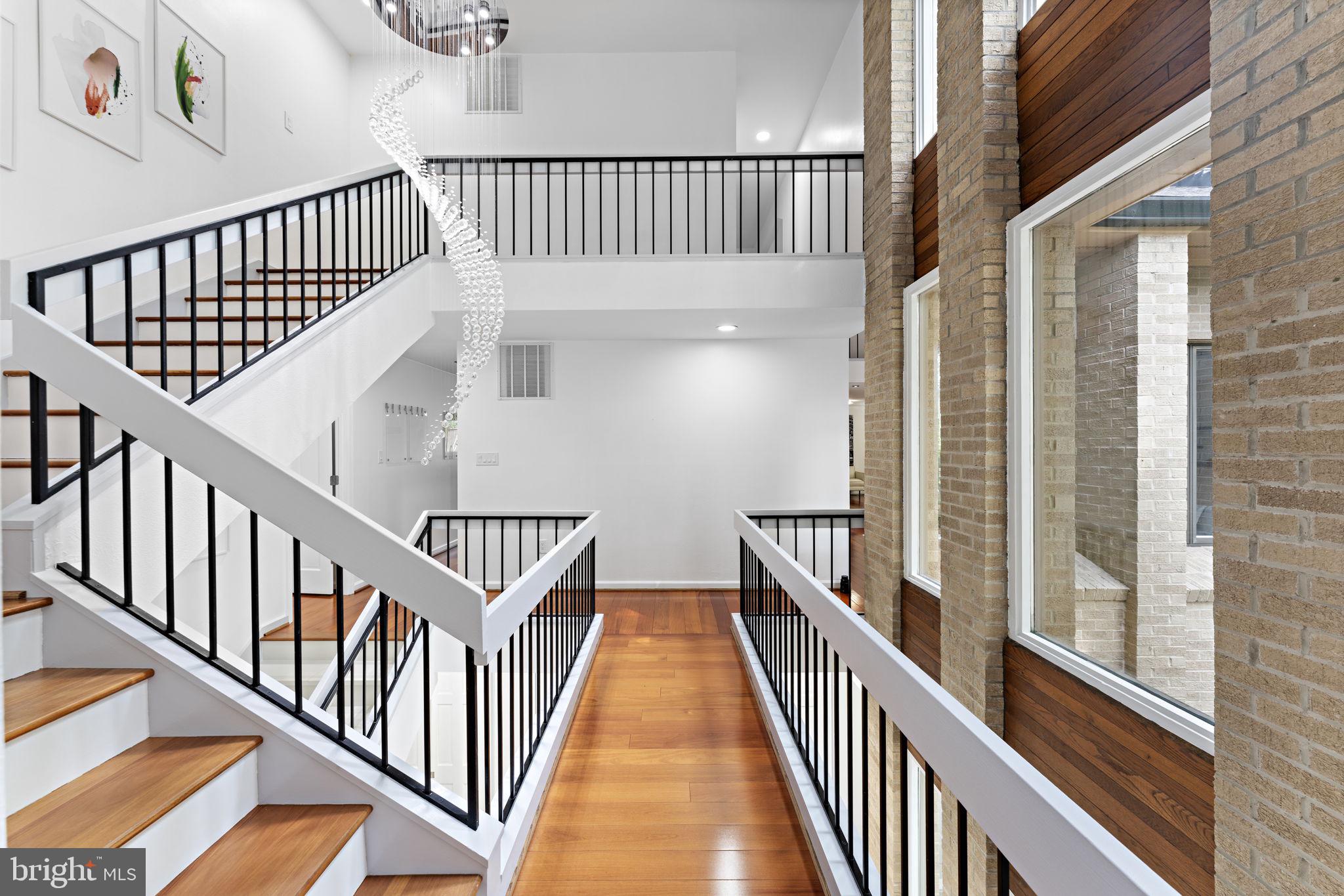 KIRBY WOODS - Residential