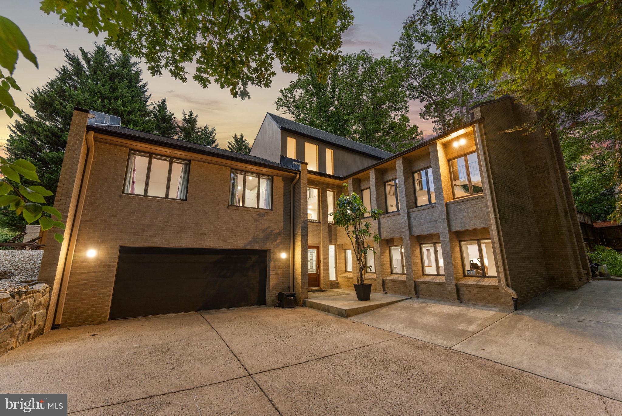 KIRBY WOODS - Residential