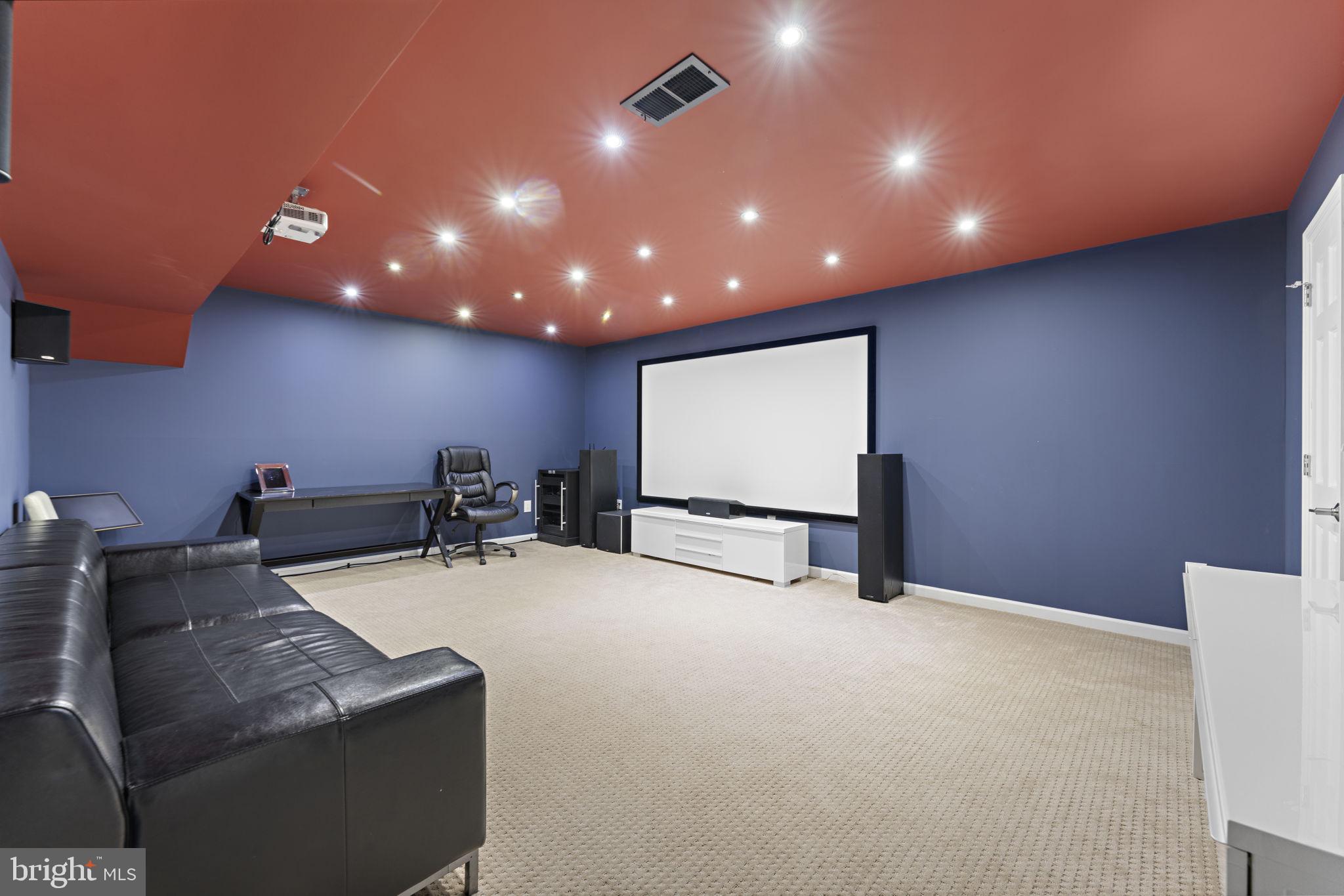 KIRBY WOODS - Residential