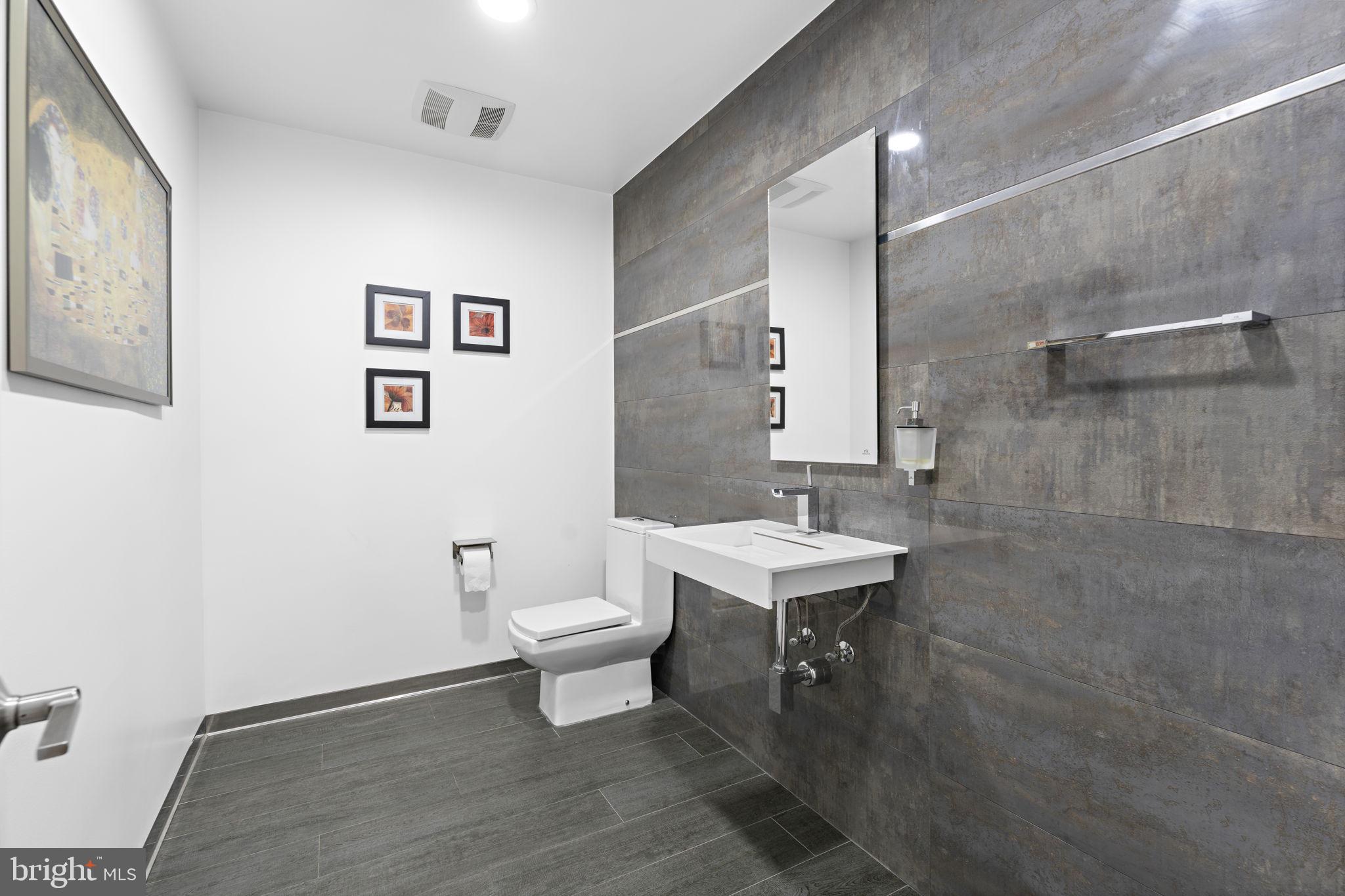 KIRBY WOODS - Residential