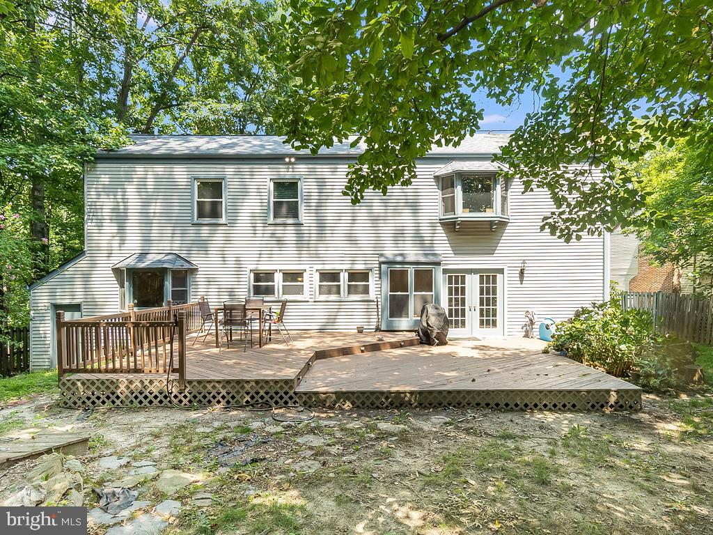 HERITAGE OAKS - Residential