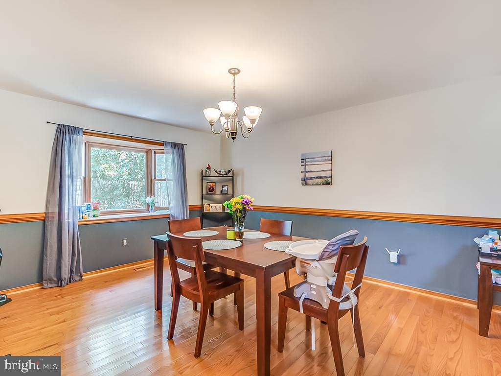 HERITAGE OAKS - Residential