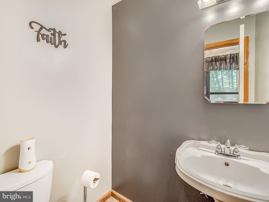 HERITAGE OAKS - Residential