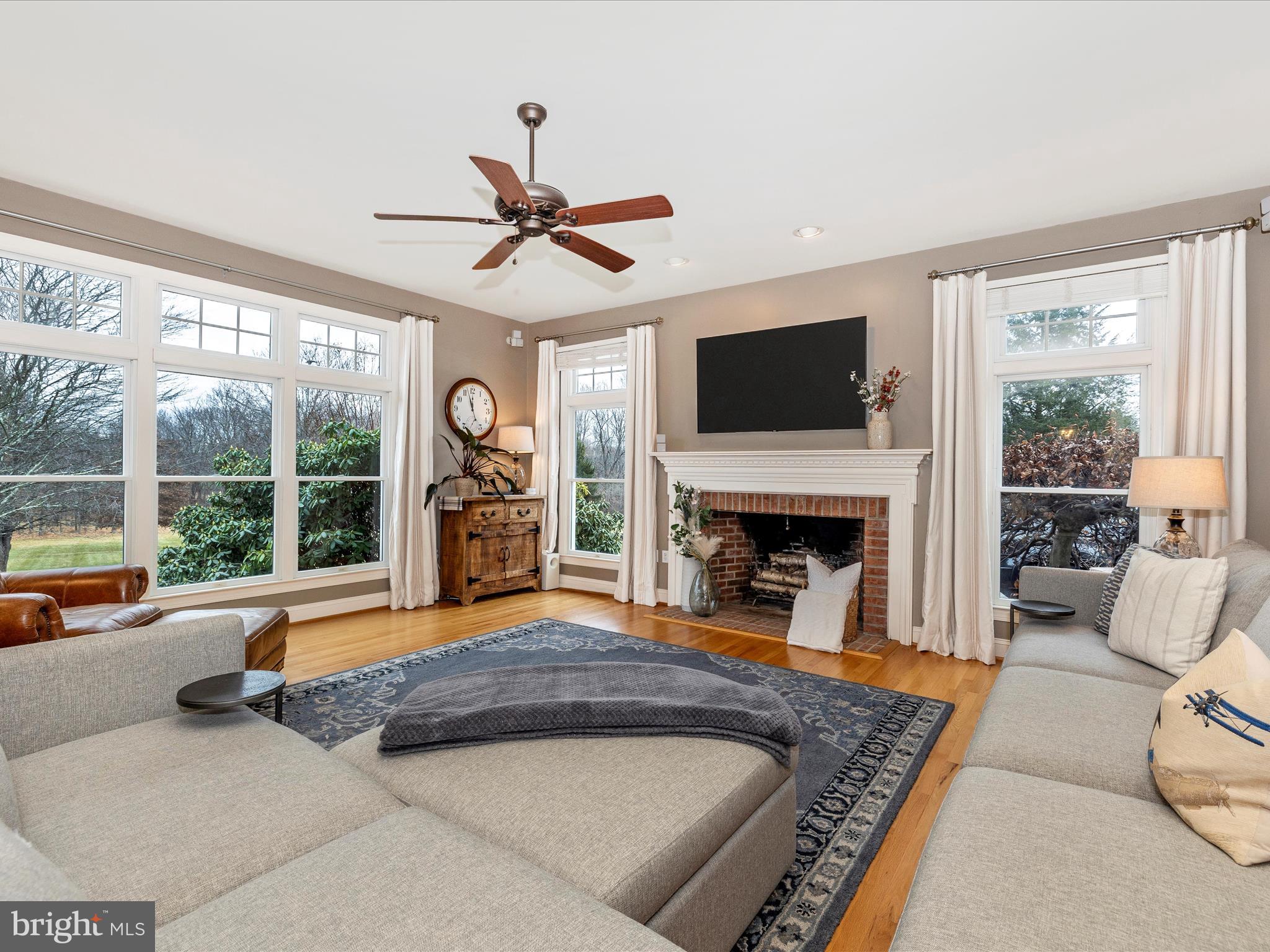 DOVES LANDING - Residential