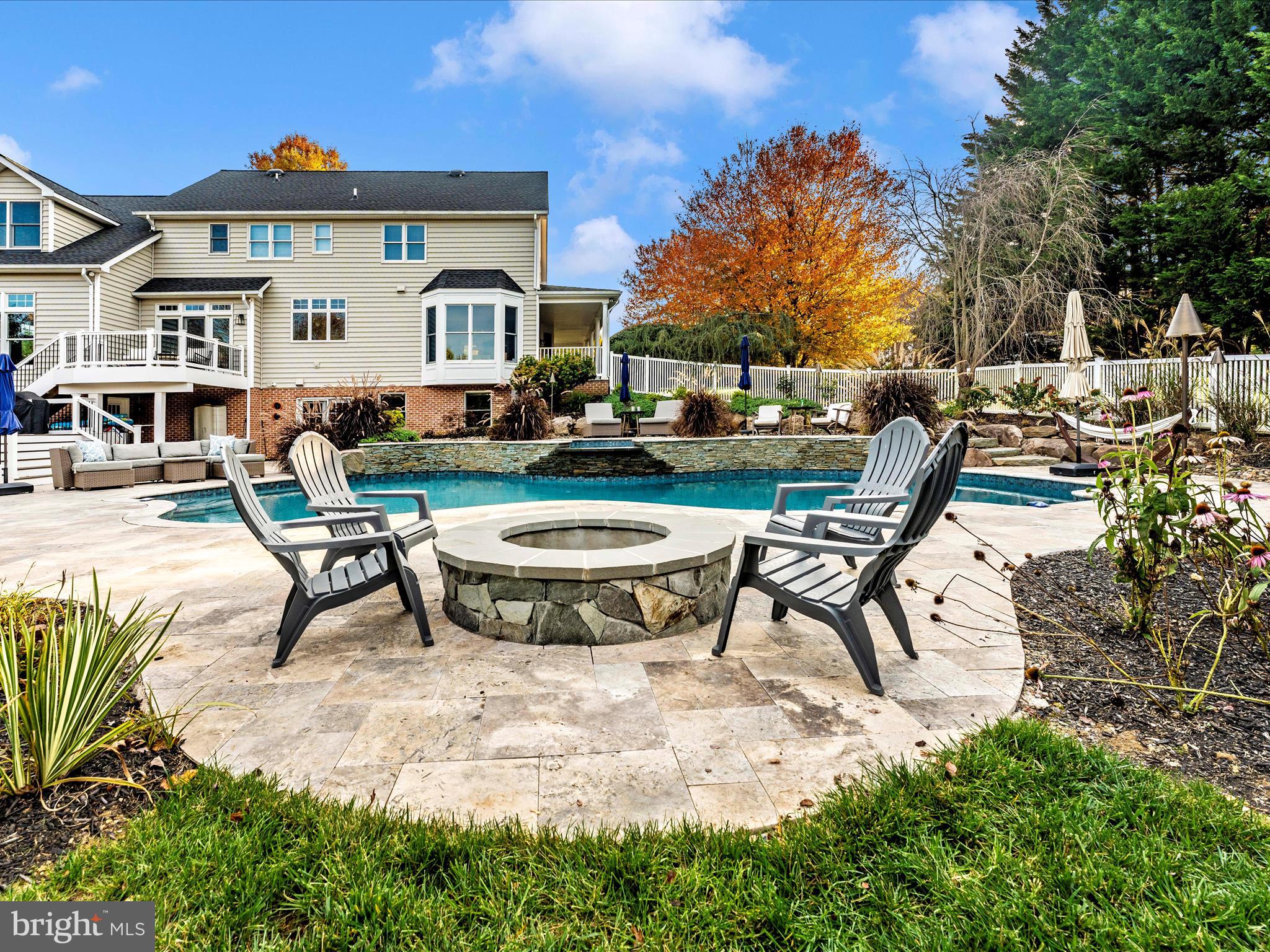 DOVES LANDING - Residential