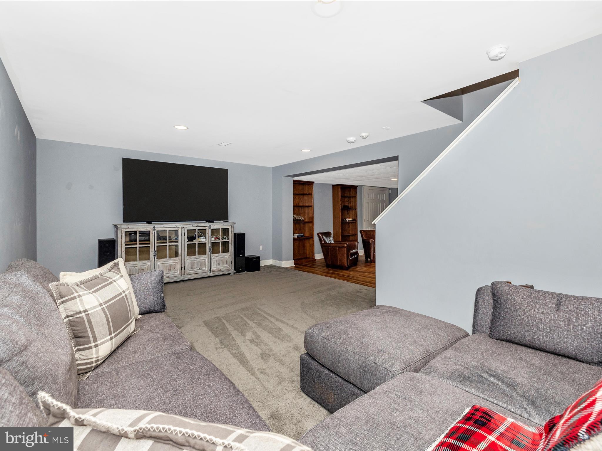 DOVES LANDING - Residential