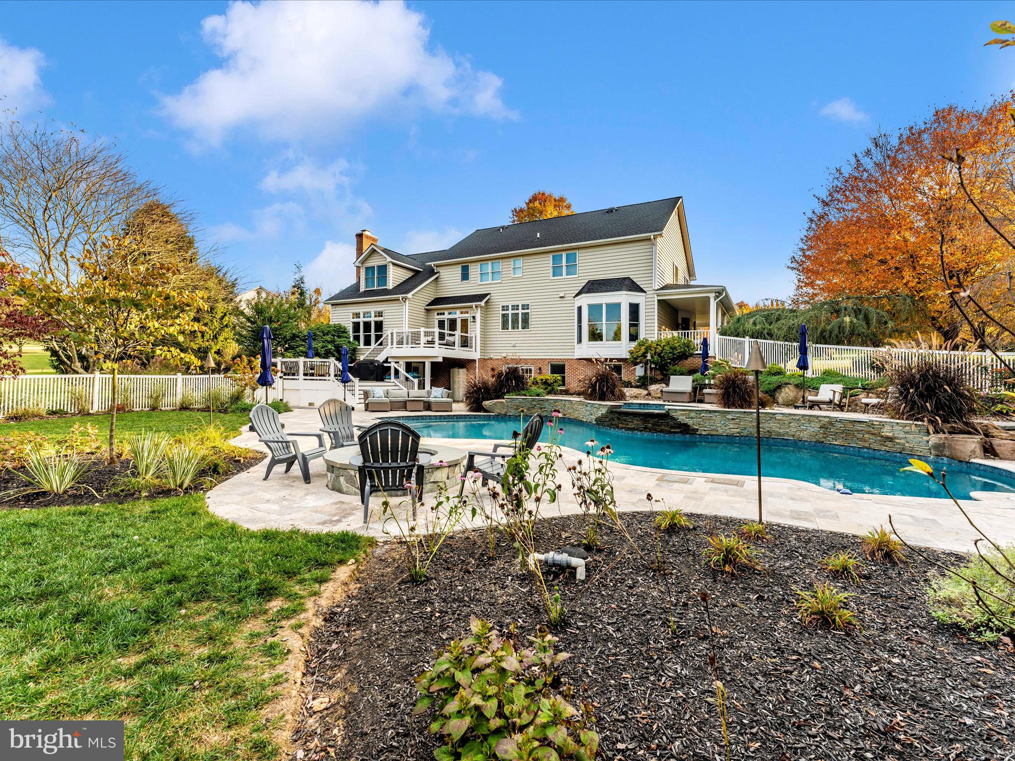 DOVES LANDING - Residential