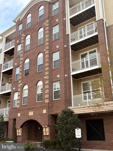 13723 NEIL ARMSTRONG AVENUE 502 HERNDON VA 20171