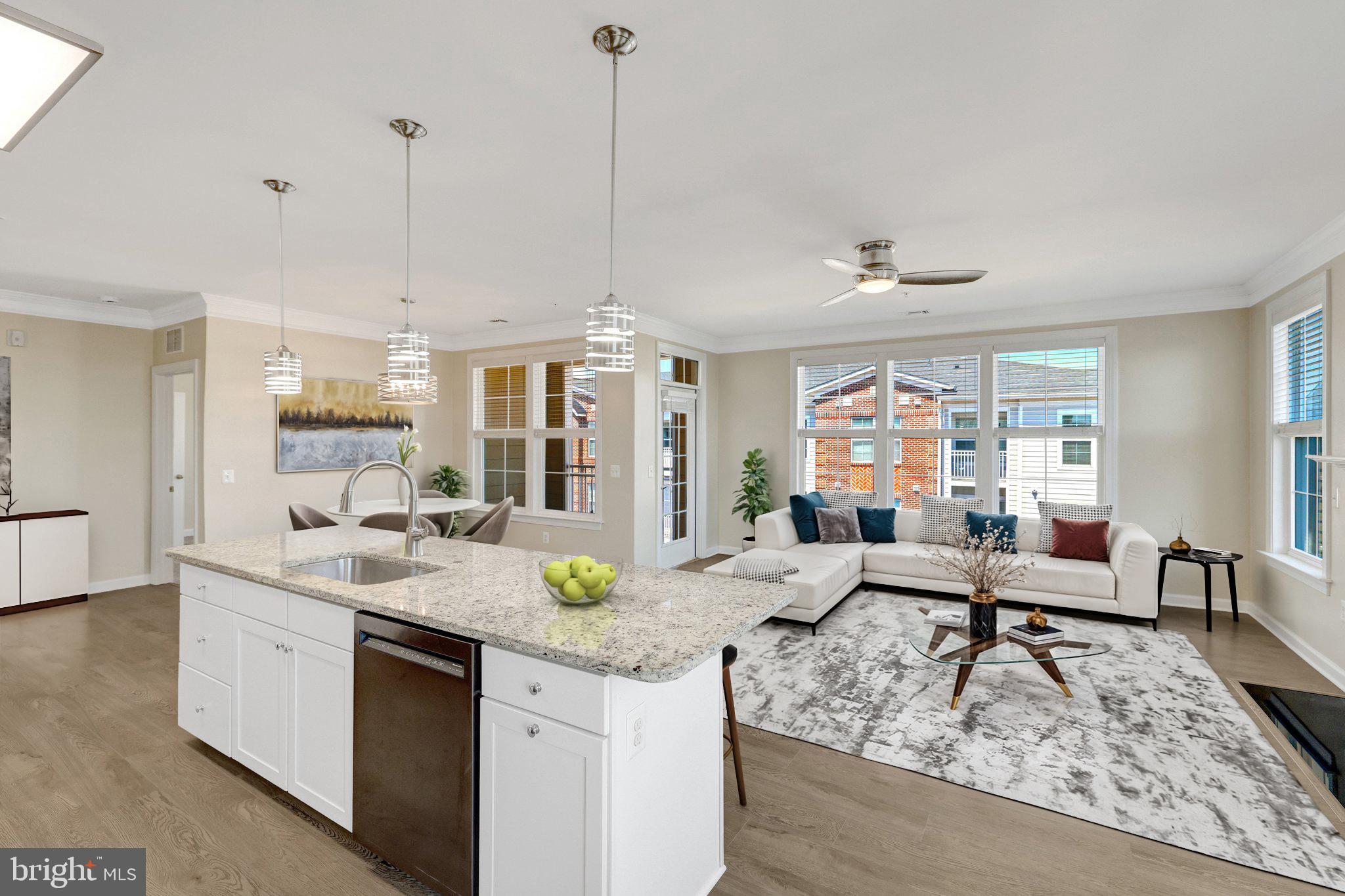 DISCOVERY SQUARE - Residential