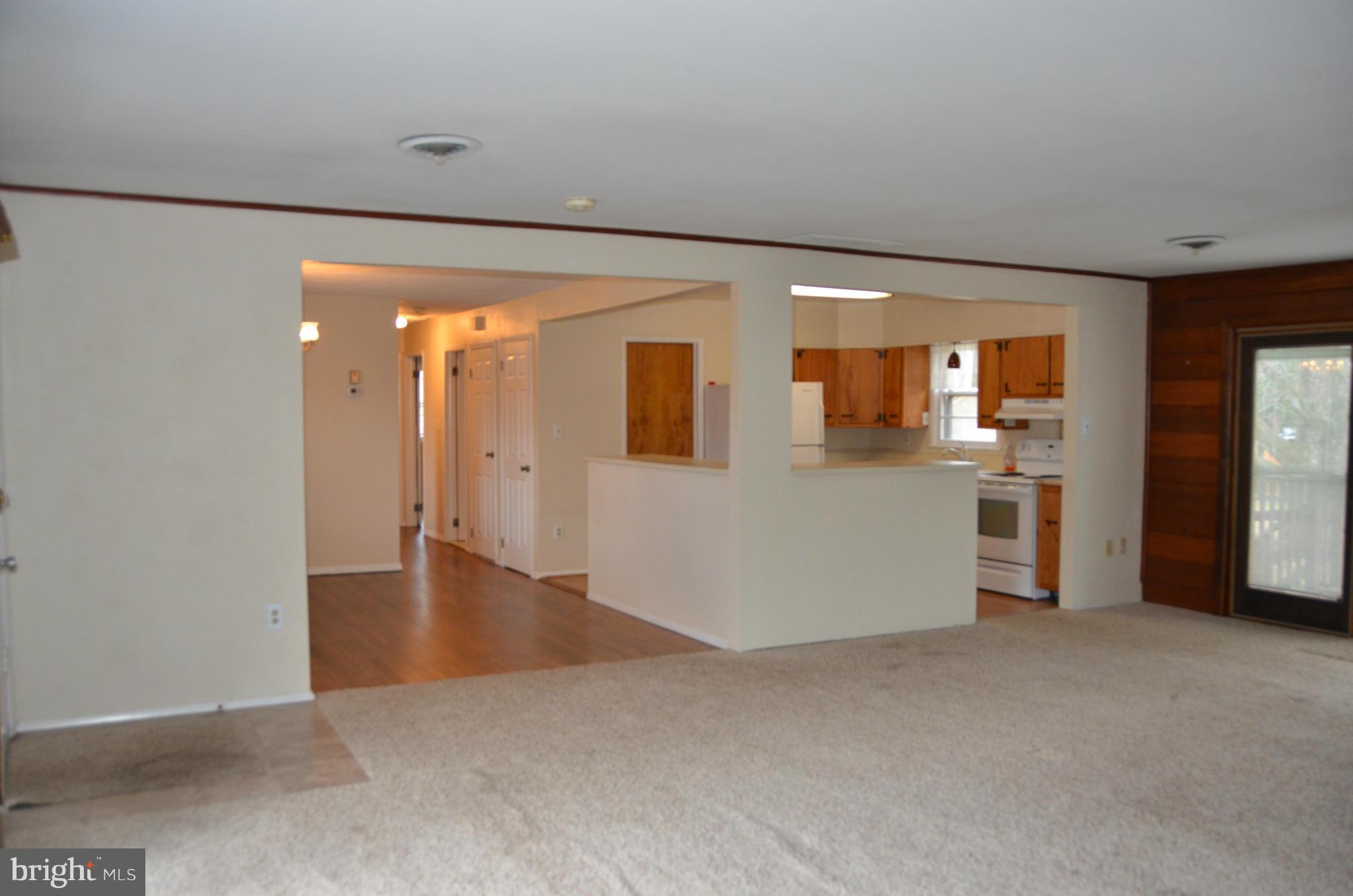 HOLLY HILL HARBOR - Residential Lease