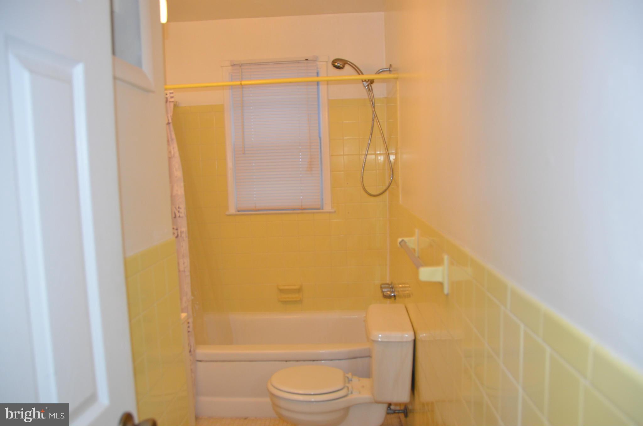 HOLLY HILL HARBOR - Residential Lease