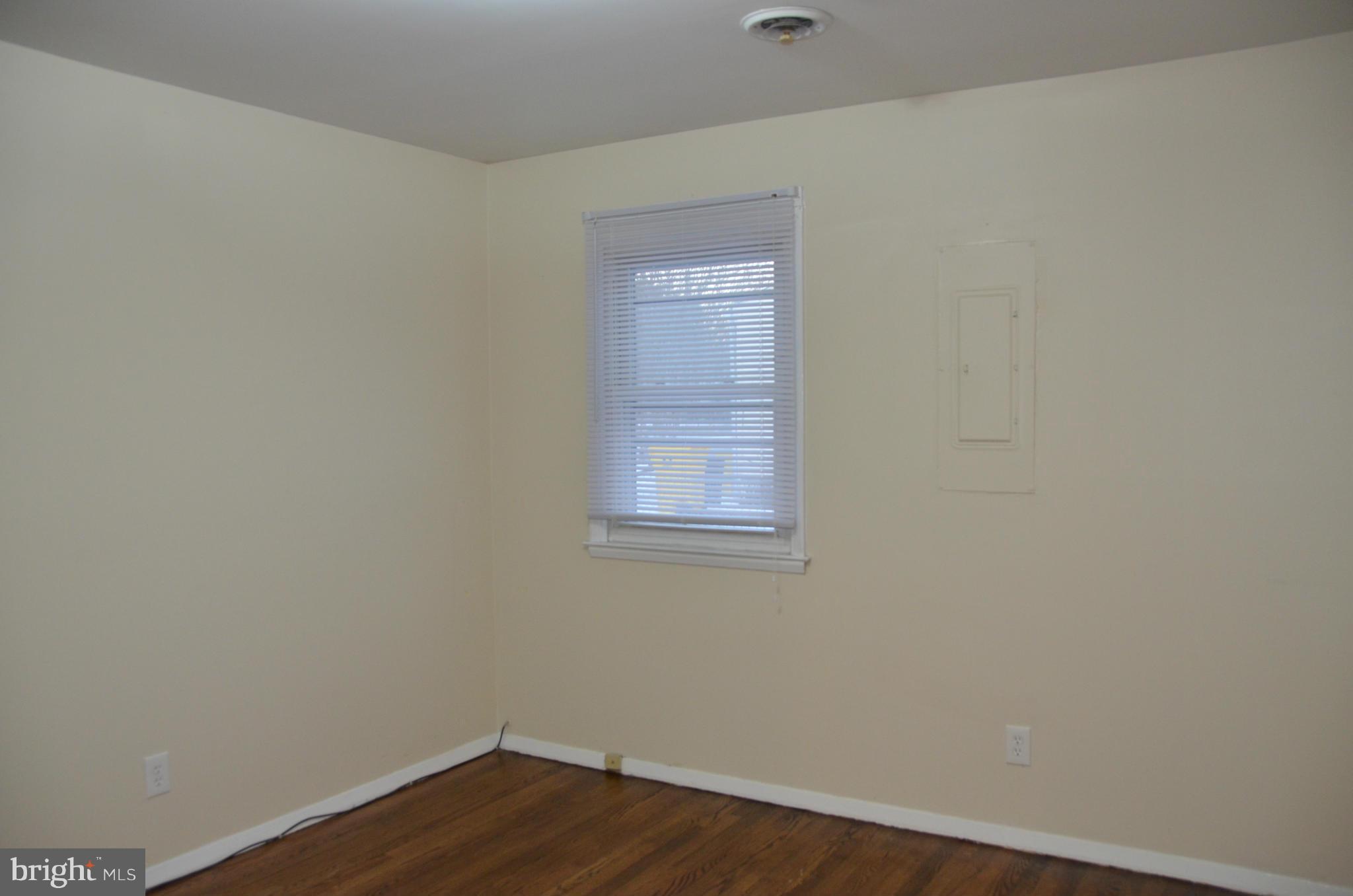 HOLLY HILL HARBOR - Residential Lease