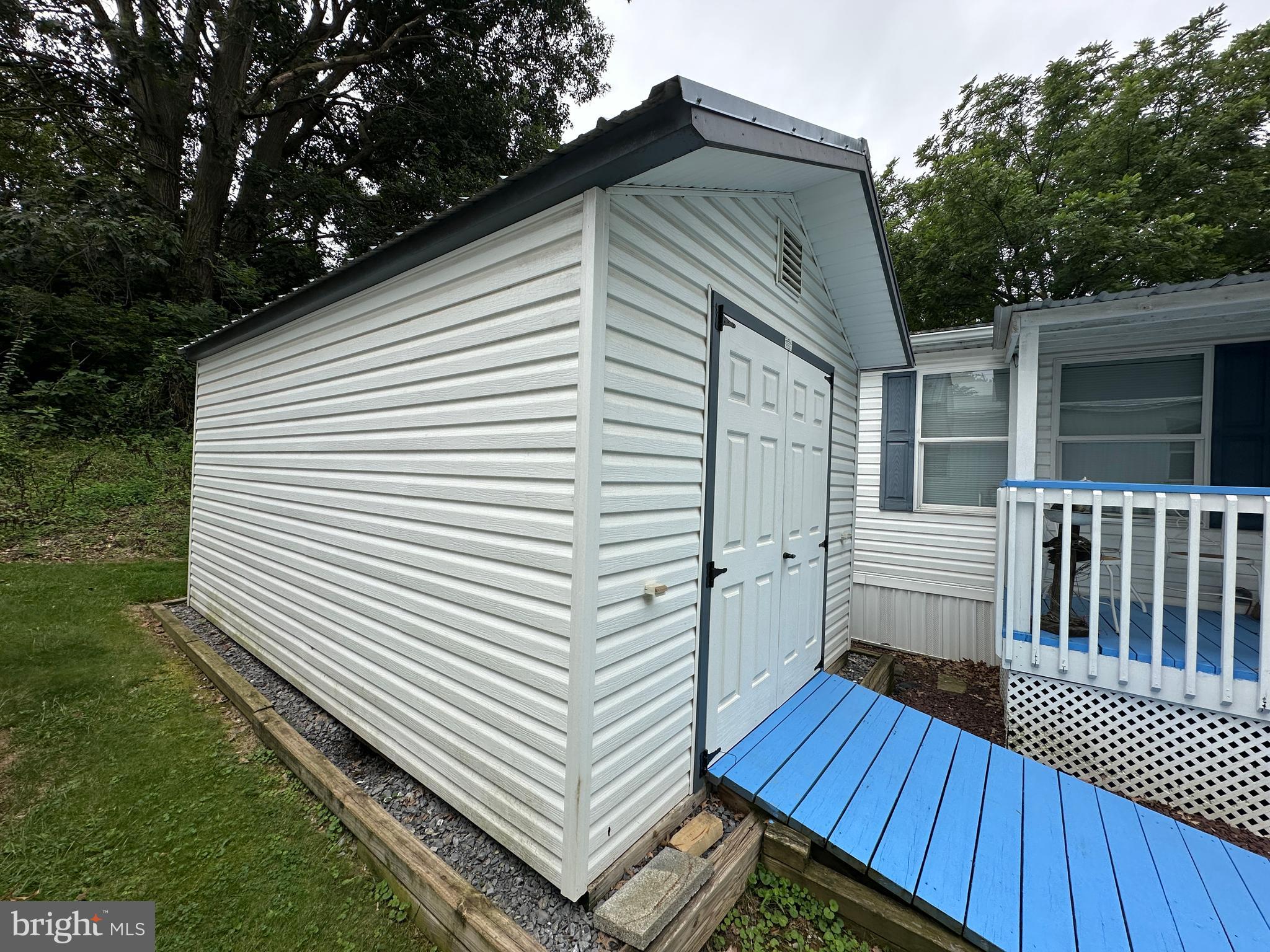 151 GARDNER DR