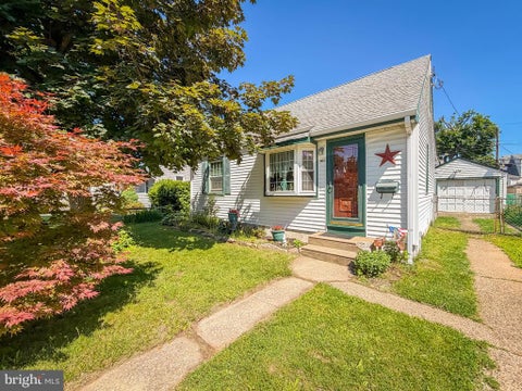 Homes For Sale - 3521 Carnarvon Avenue<br/> BRISTOL, PA 19007