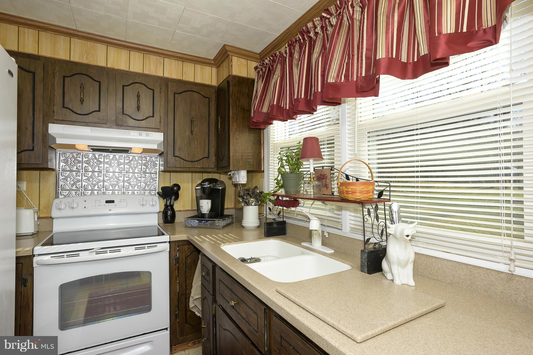 SYLVAN SHORES FOREST - Residential