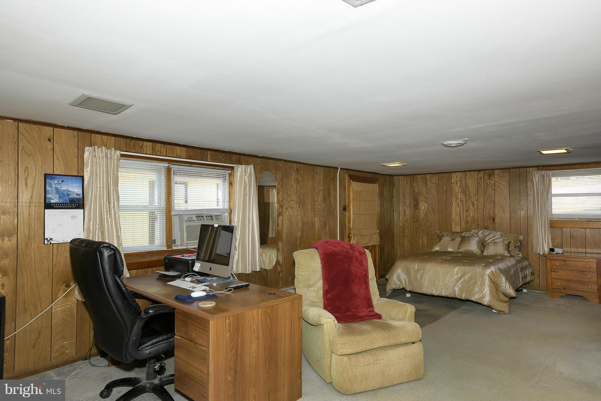 SYLVAN SHORES FOREST - Residential