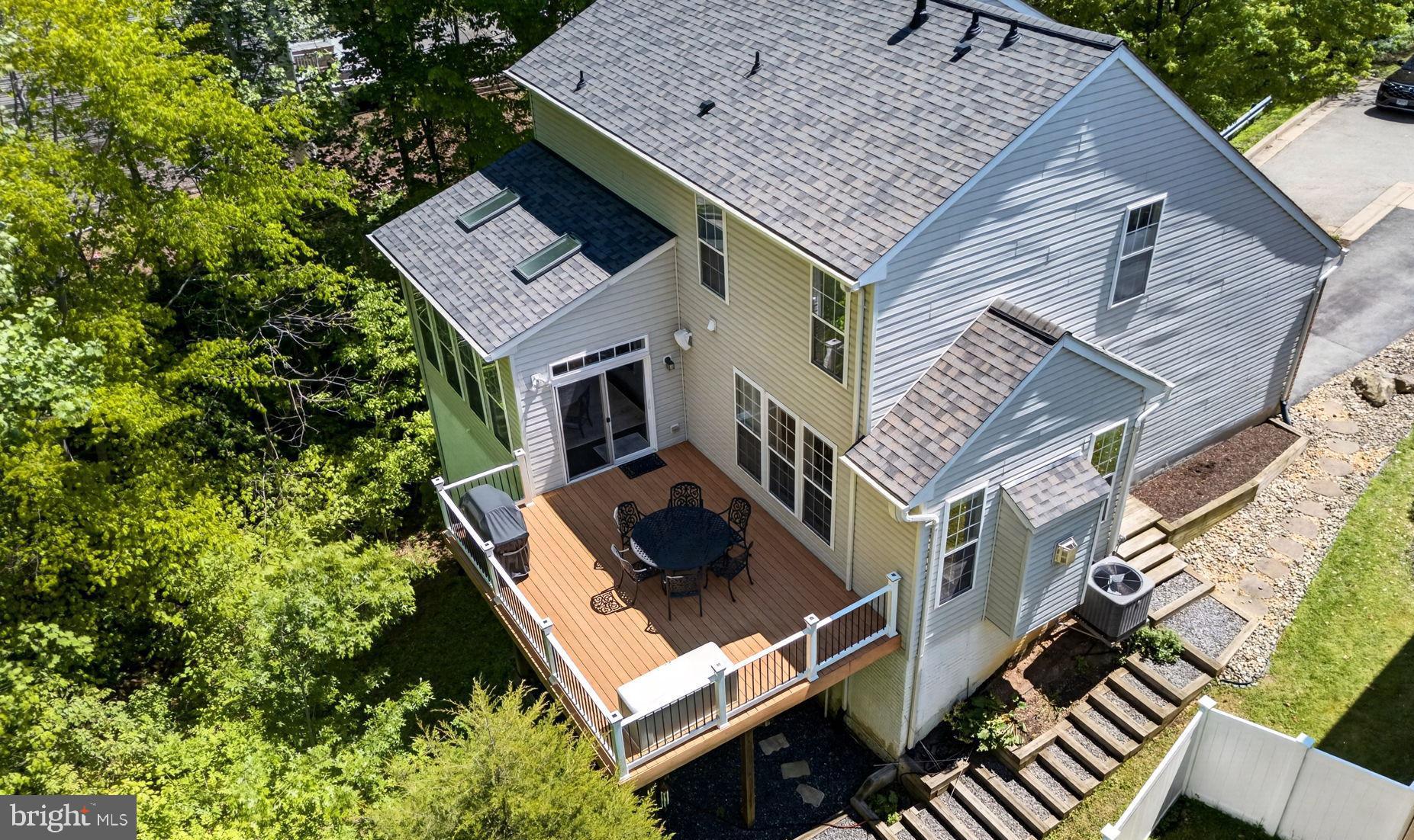 LENNOX PARK - Residential