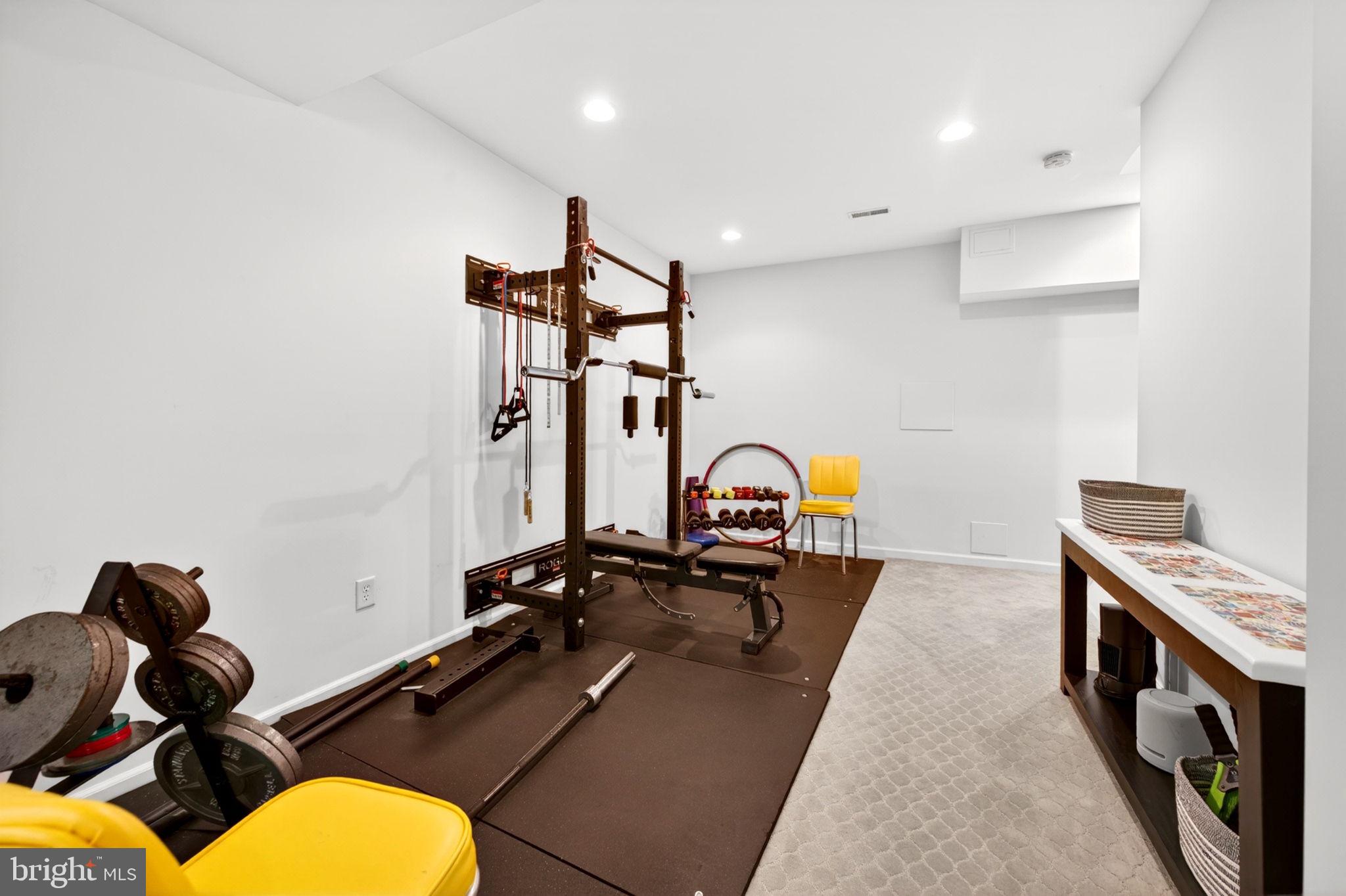 LENNOX PARK - Residential