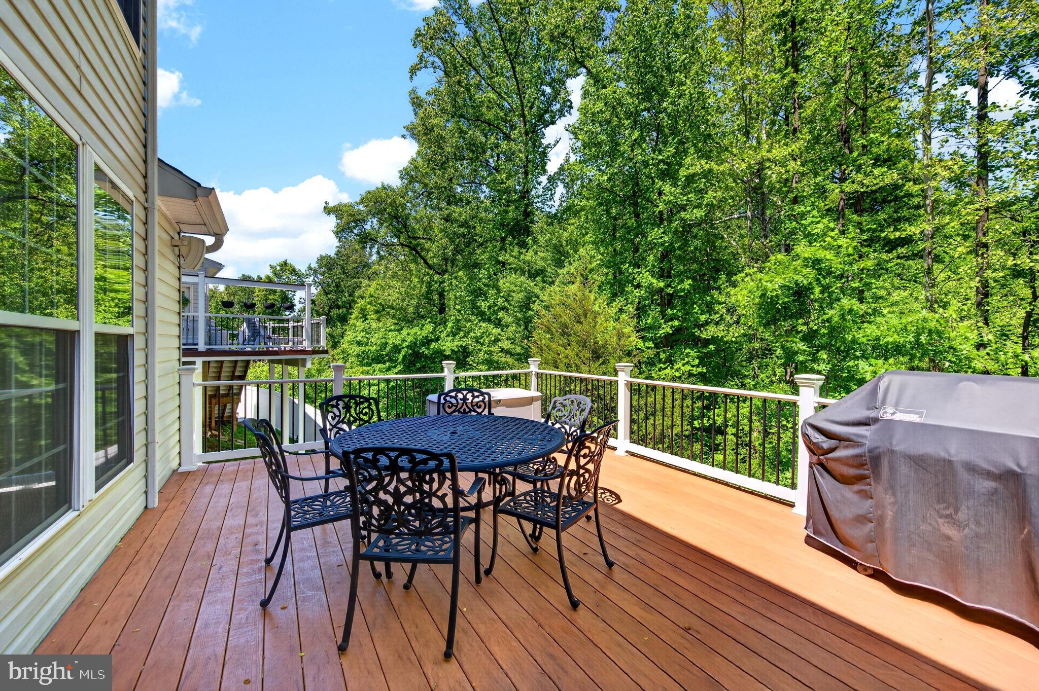 LENNOX PARK - Residential