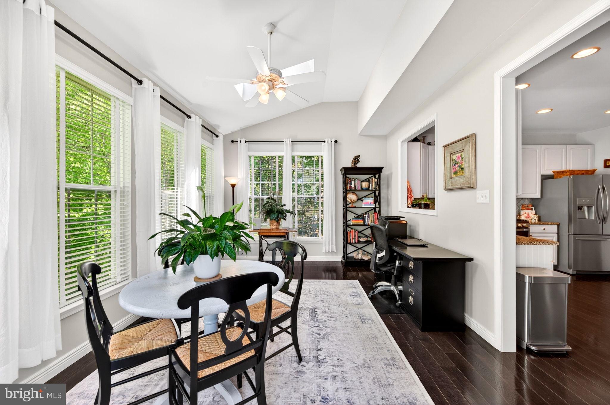 LENNOX PARK - Residential