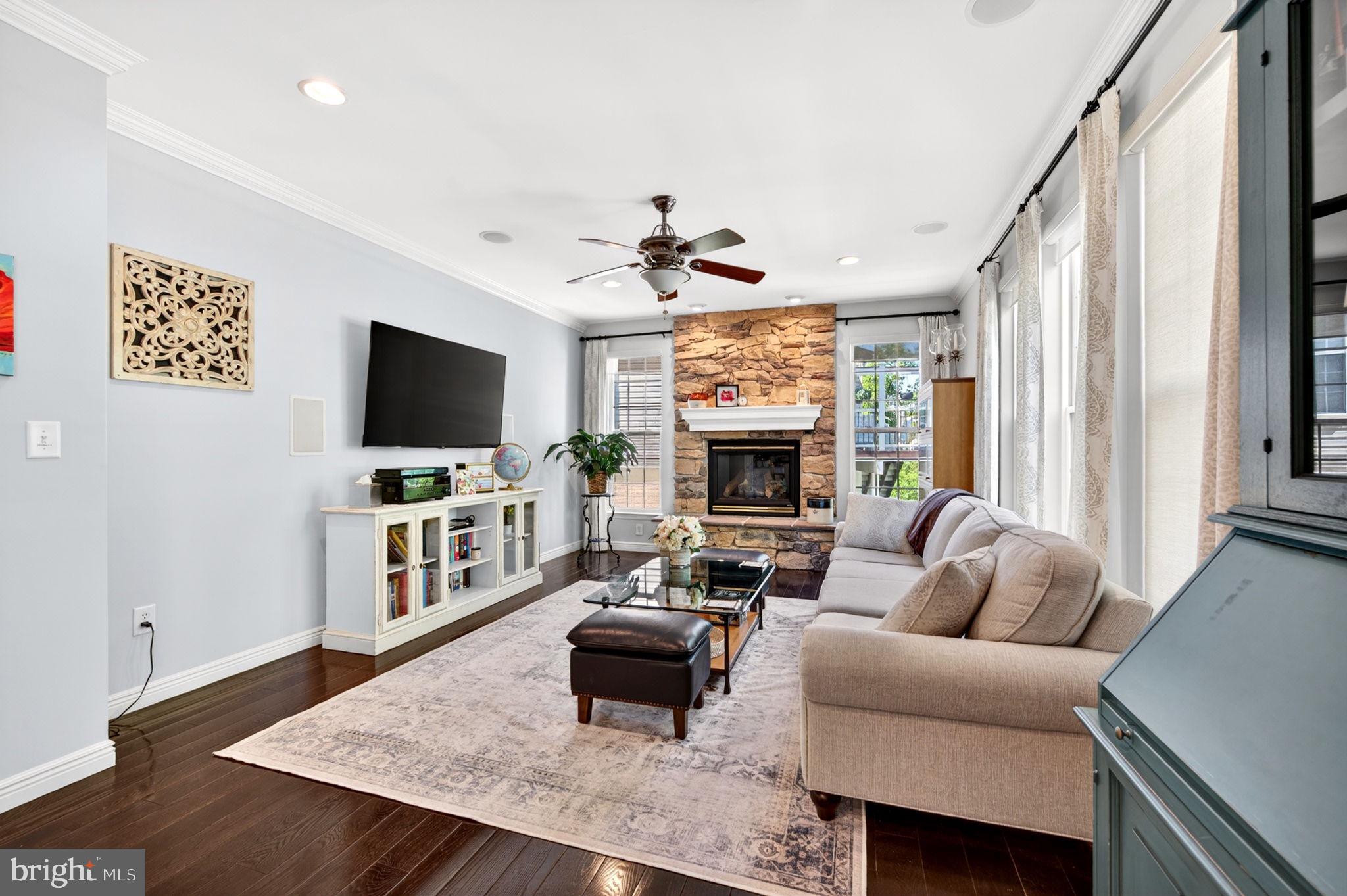 LENNOX PARK - Residential
