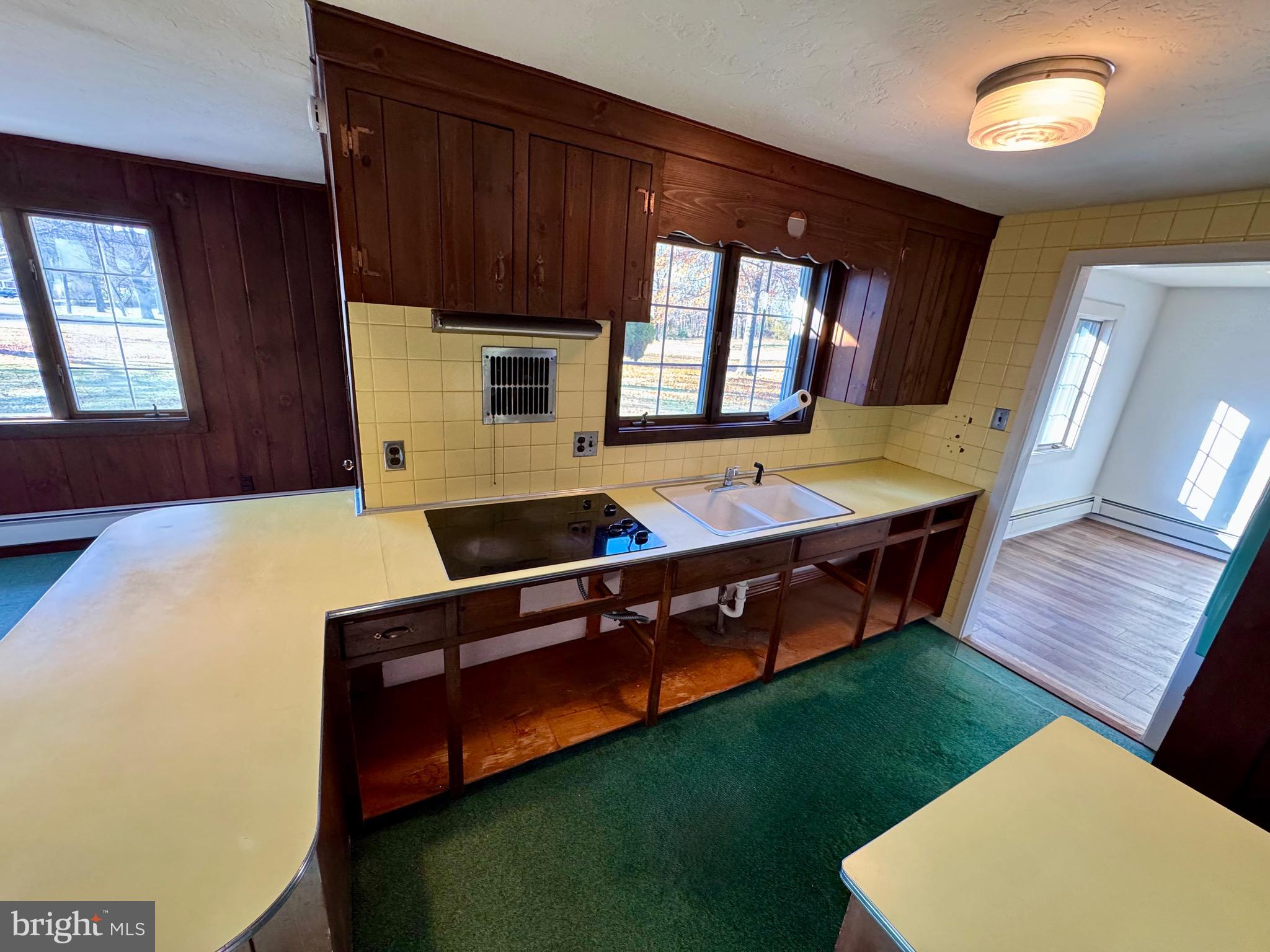 SUNNY AYR ESTS - Residential