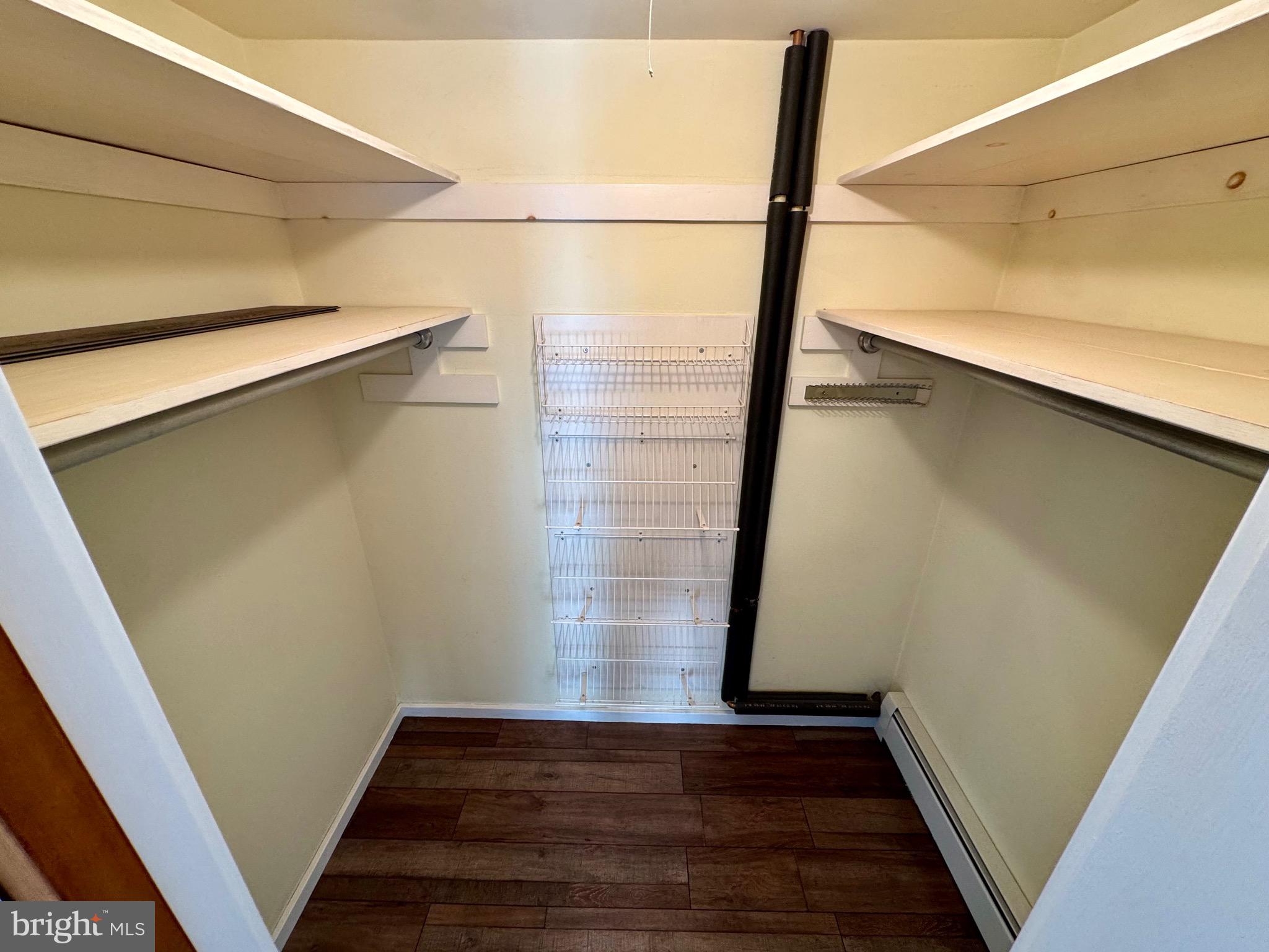 SUNNY AYR ESTS - Residential