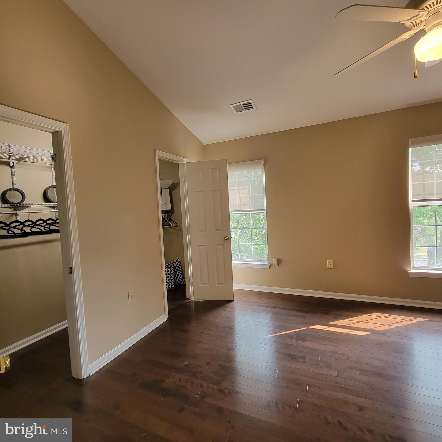 CROFTON VILLAGE - Residential