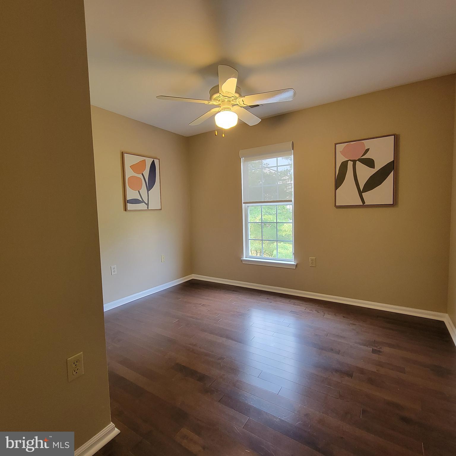 CROFTON VILLAGE - Residential