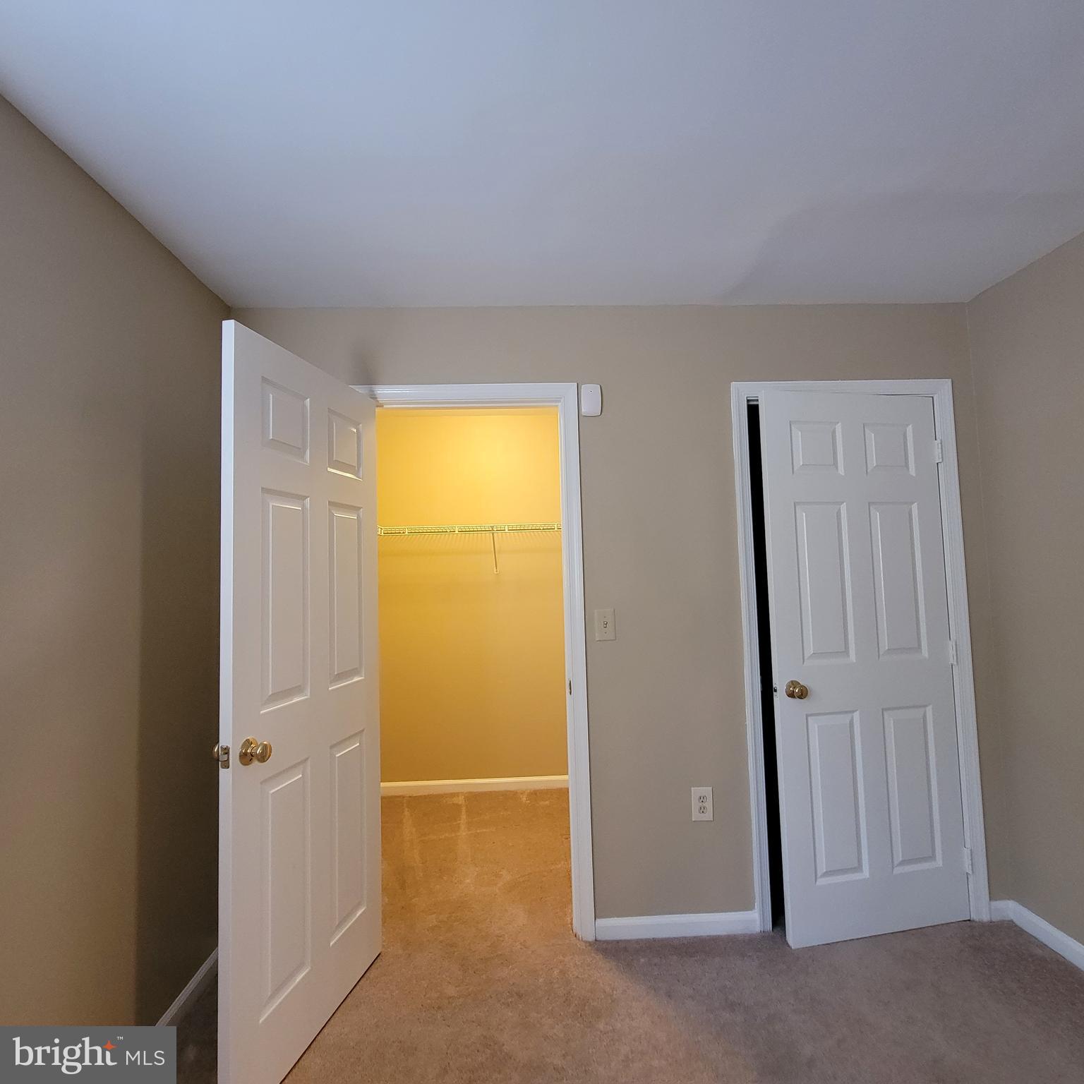 CROFTON VILLAGE - Residential