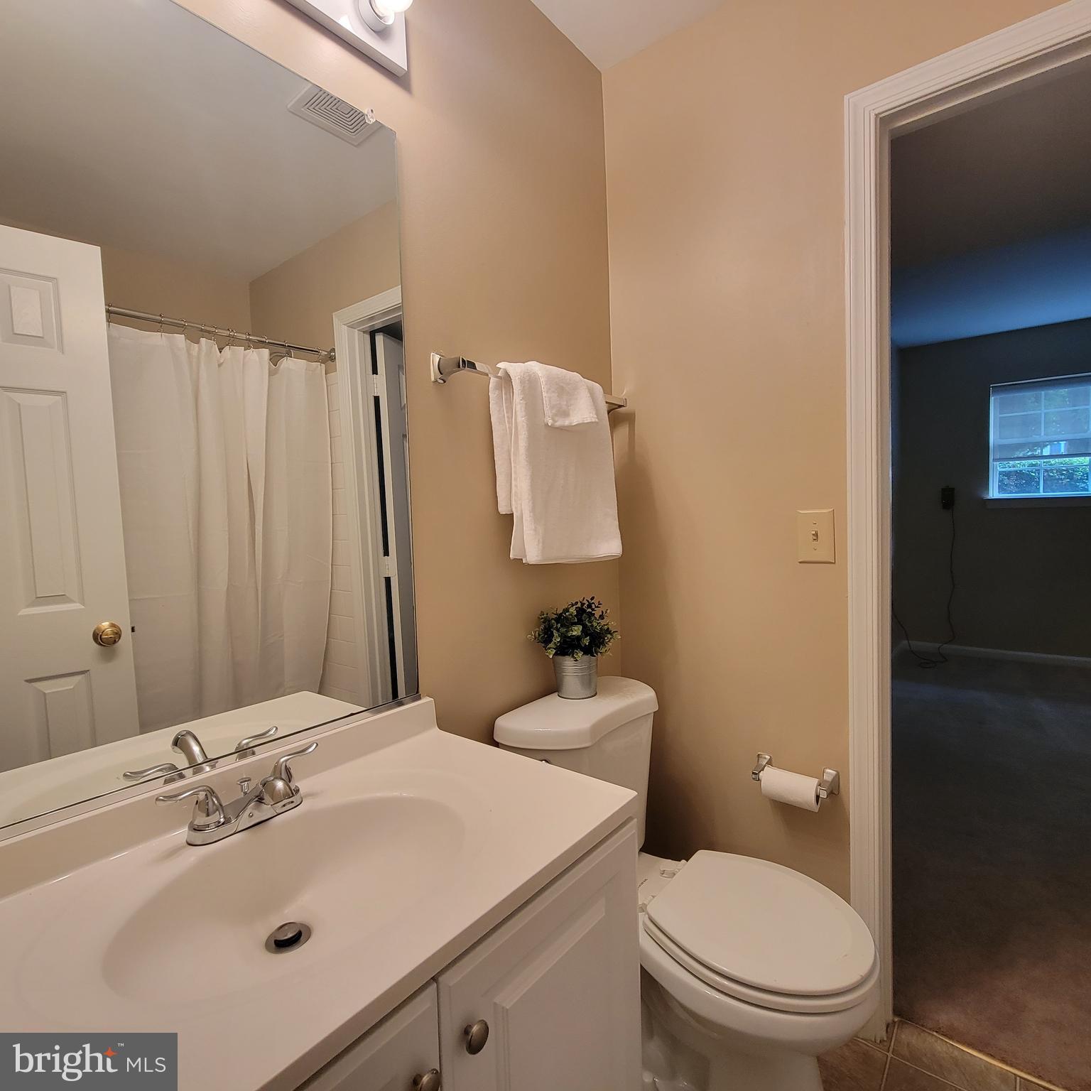 CROFTON VILLAGE - Residential