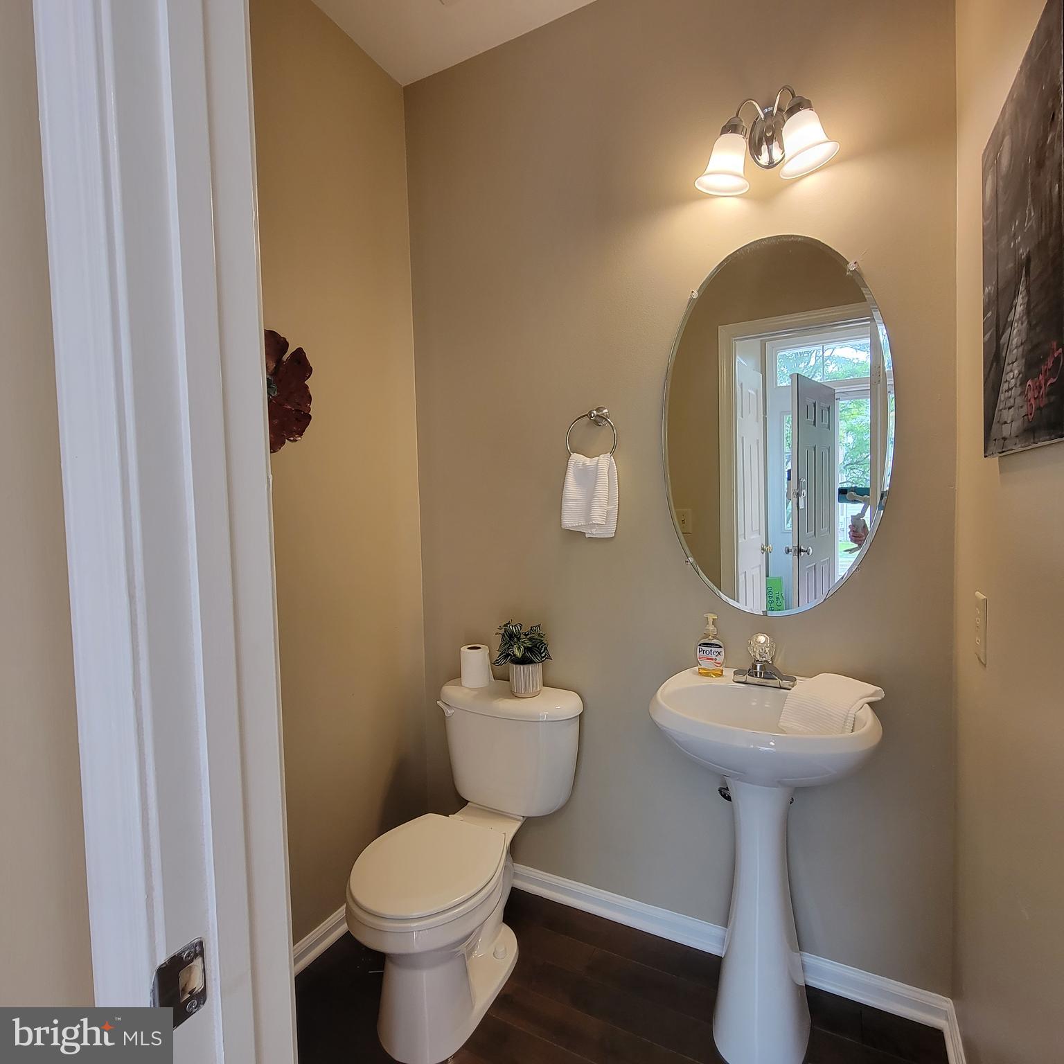 CROFTON VILLAGE - Residential