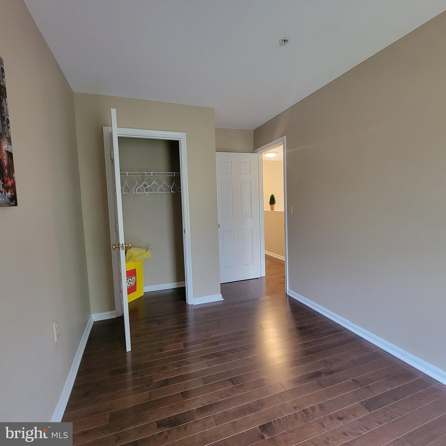 CROFTON VILLAGE - Residential