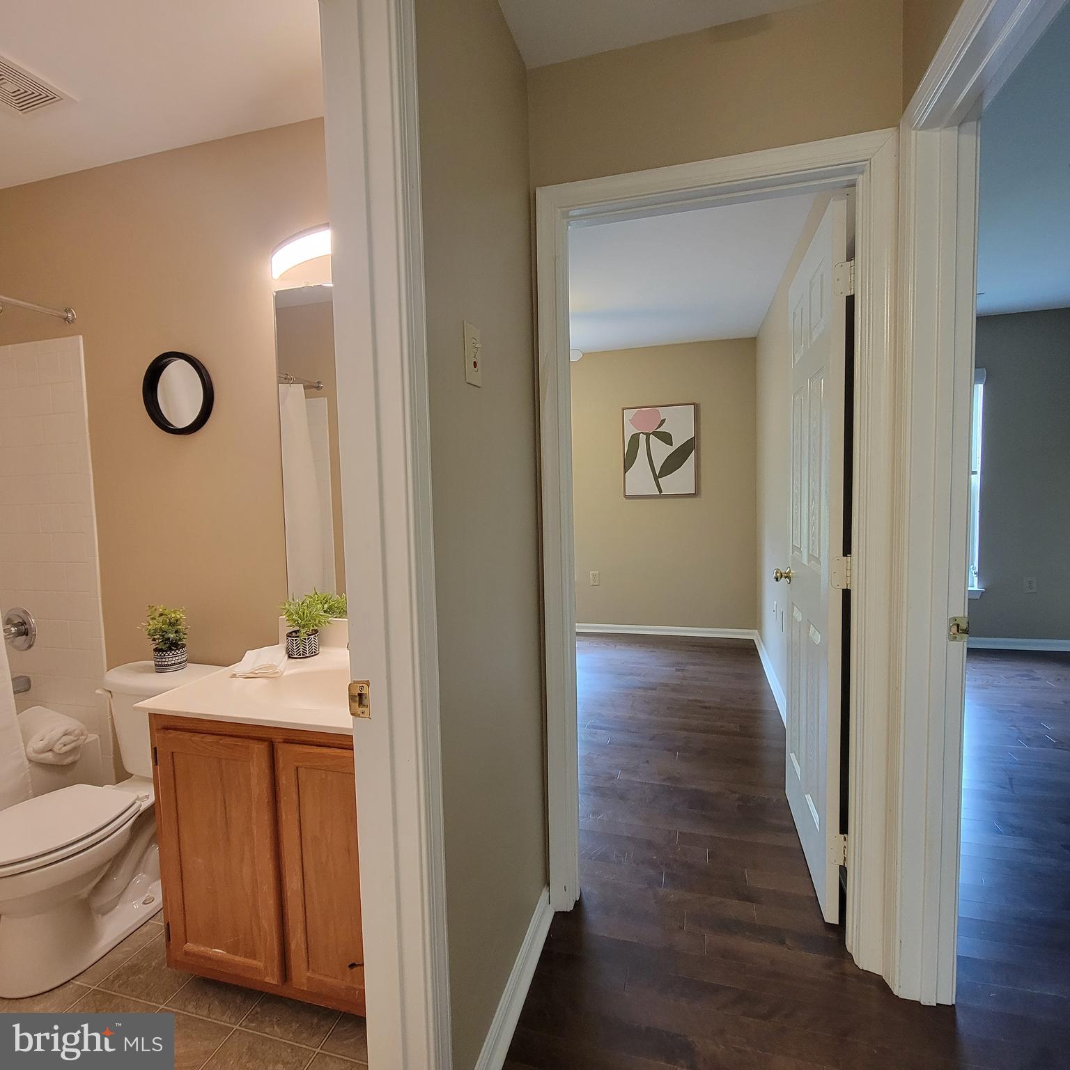 CROFTON VILLAGE - Residential