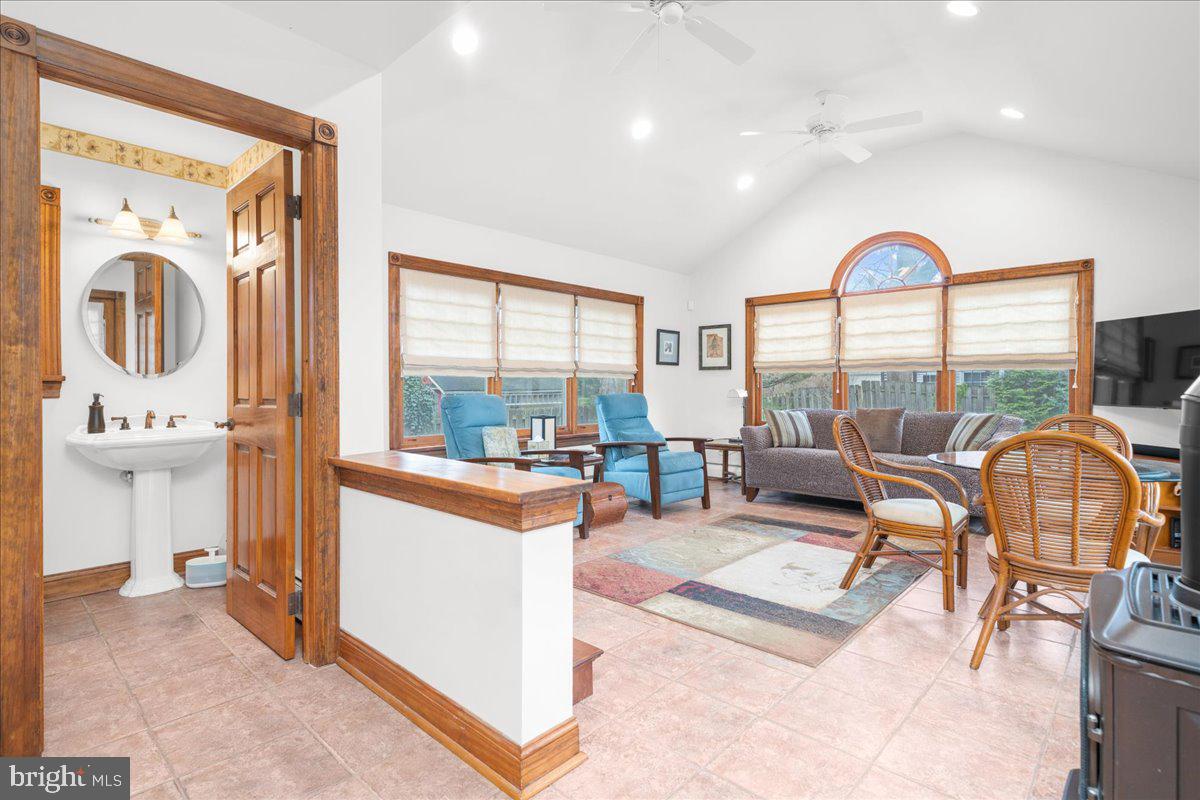 NARBERTH - Residential