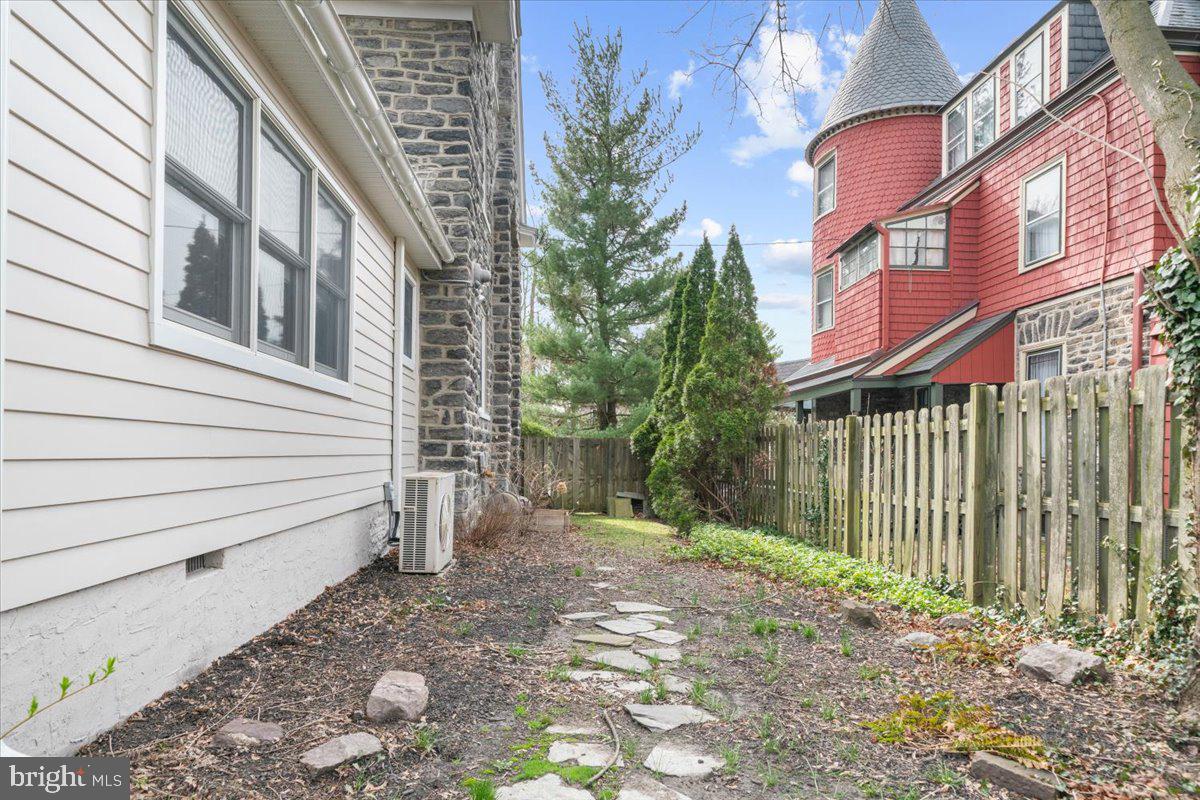 NARBERTH - Residential