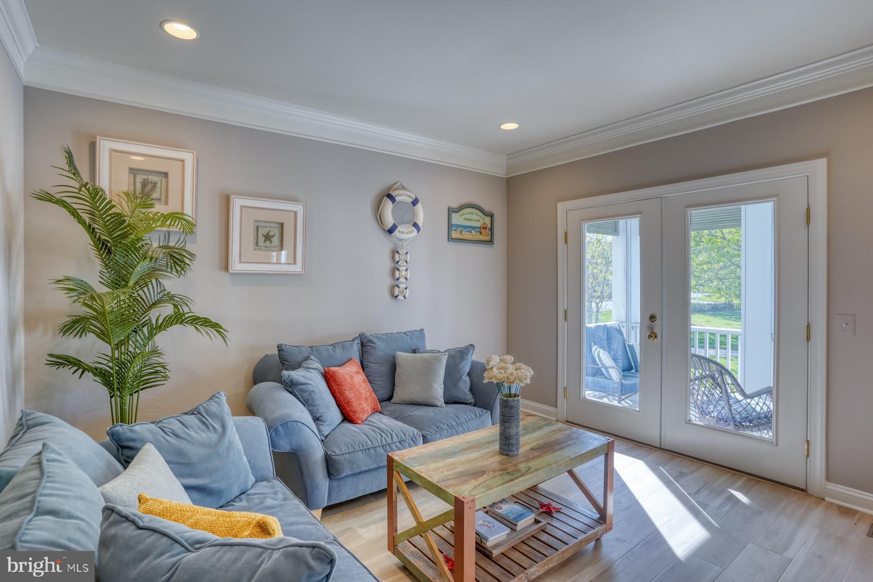 PENINSULA - Residential