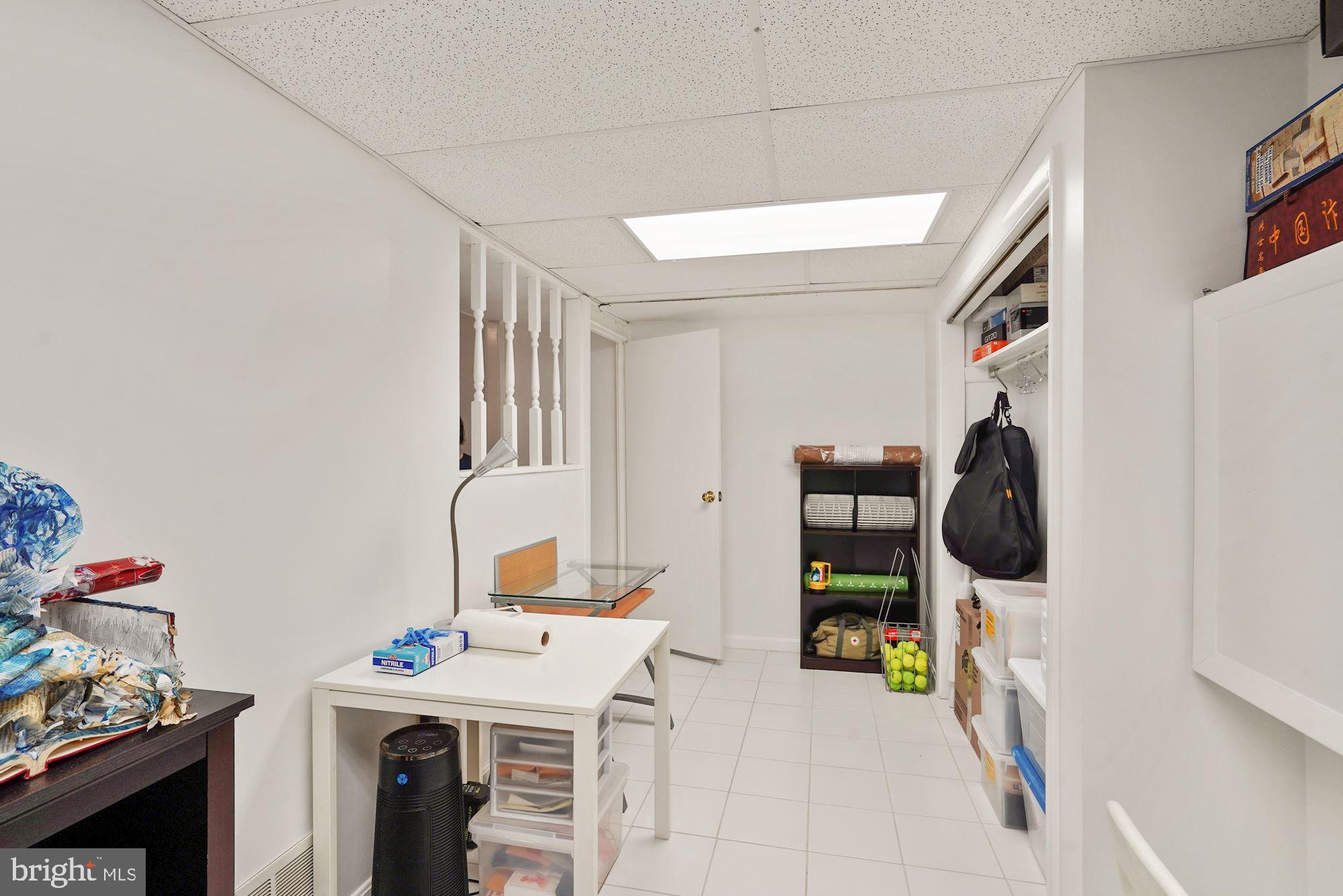 OLD MILL COMMUNITY - Residential Lease