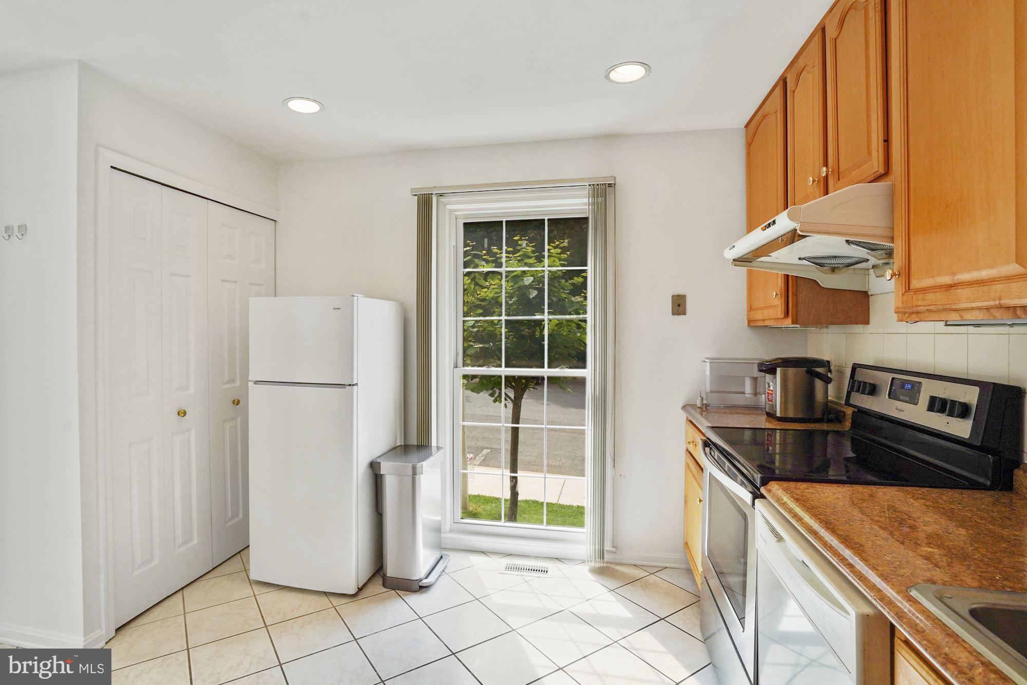 OLD MILL COMMUNITY - Residential Lease