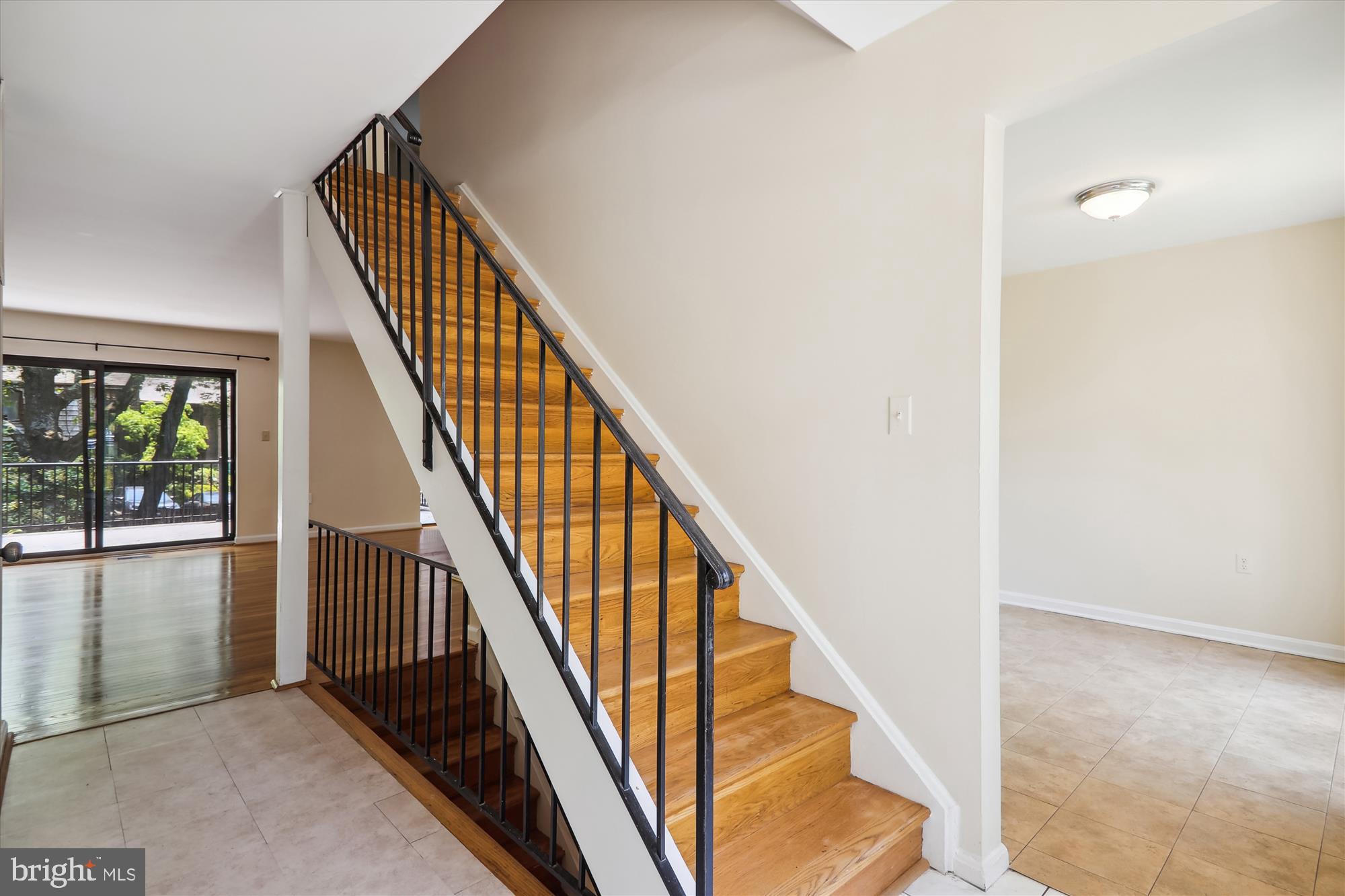 INVERNESS FOREST - Residential Lease