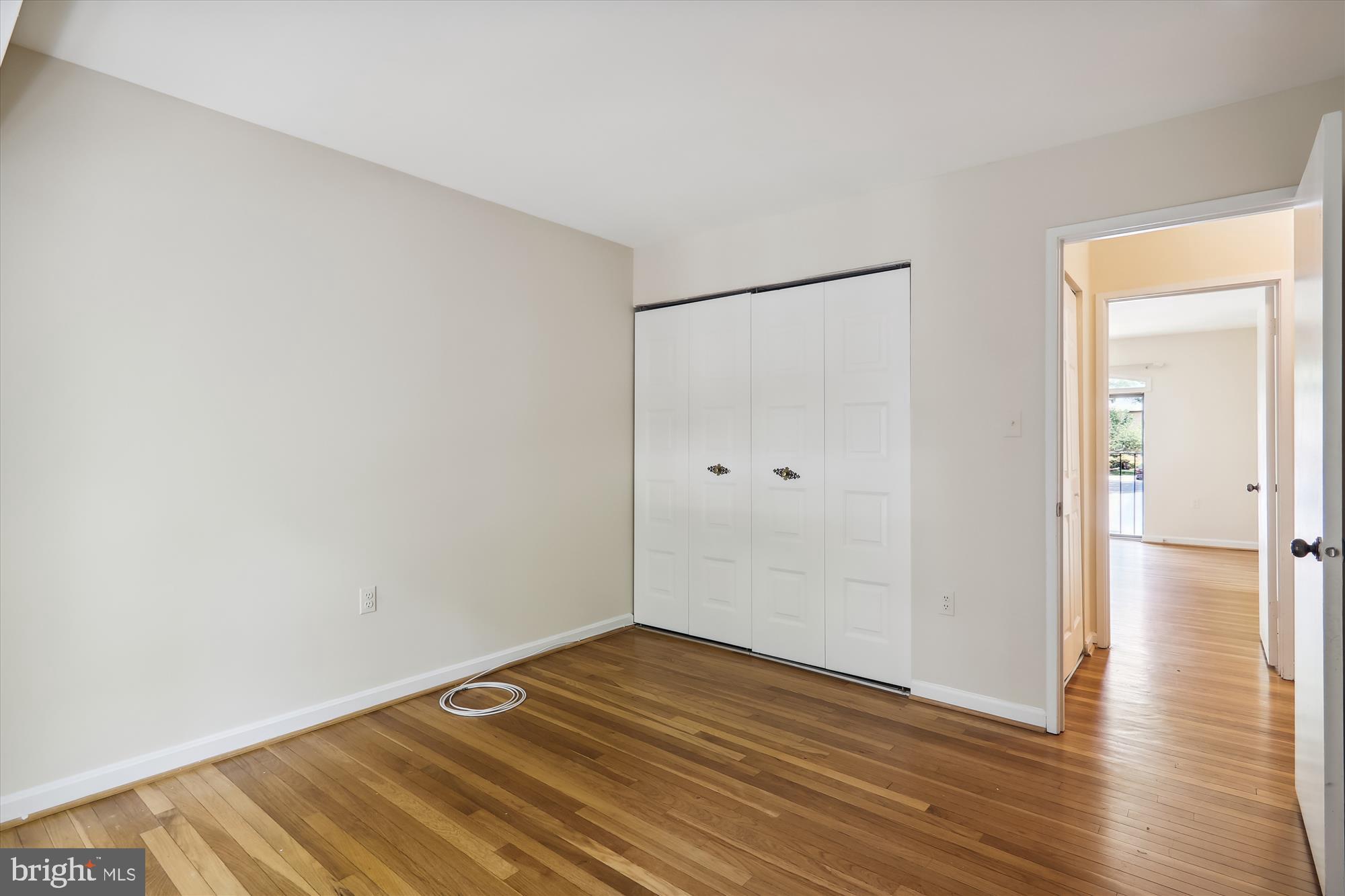 INVERNESS FOREST - Residential Lease