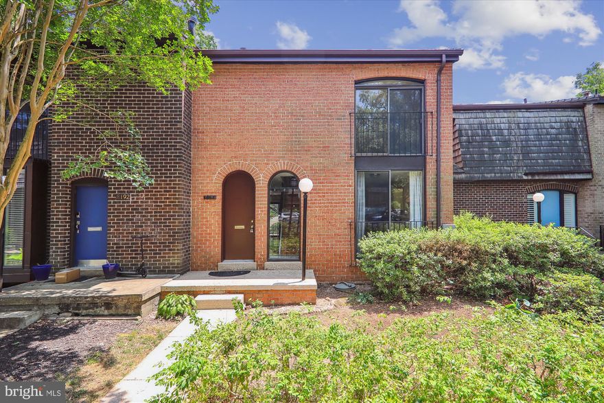 Great townhome inPotomac.   3 bedrooms, 2.5 bathroom  on 3 finished levels.  Hardwood floors in living room and dining room.  Large, TREX deck  off of the living room that overlooks expansive, fenced backyard.  Eat in kitchen and powder room can also be found on the entry level.  Upper level has 3 bedrooms 2 baths w/ vanity area, walk in closet, and bathroom in primary bathroom. Lower level has plenty of space and brand new carpeting!  Family room w/ fireplace, laundry room, storage room, and full bathroom.  Enjoy the patio in the lower level.  Fenced backyard. Pets case by case. $50 application fee total.  Call listing agent for details on application and give email address so that application info can be sent.