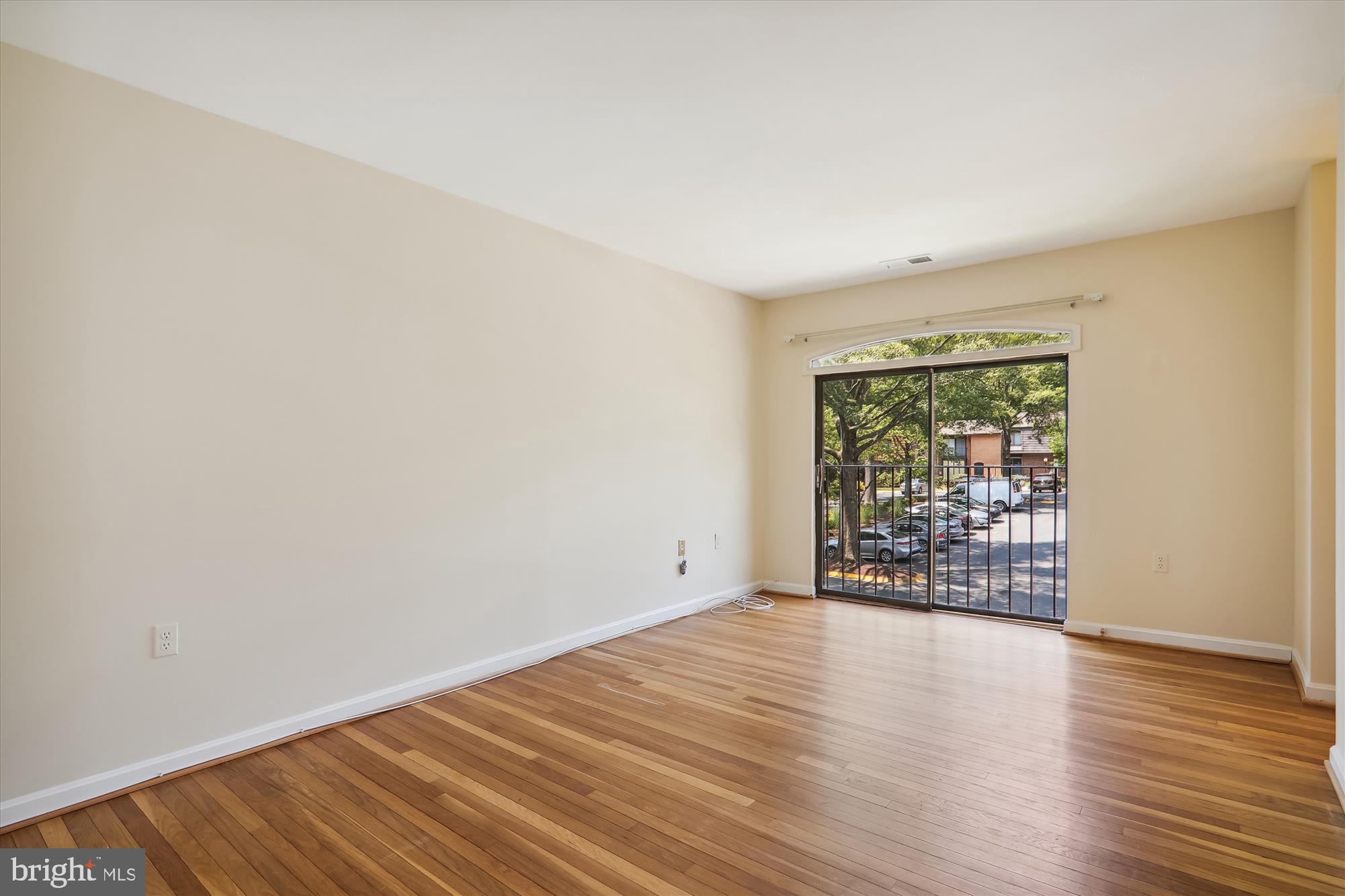 INVERNESS FOREST - Residential Lease