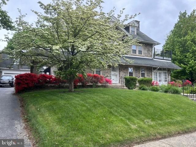 2310 - 12 N 52ND STREET
