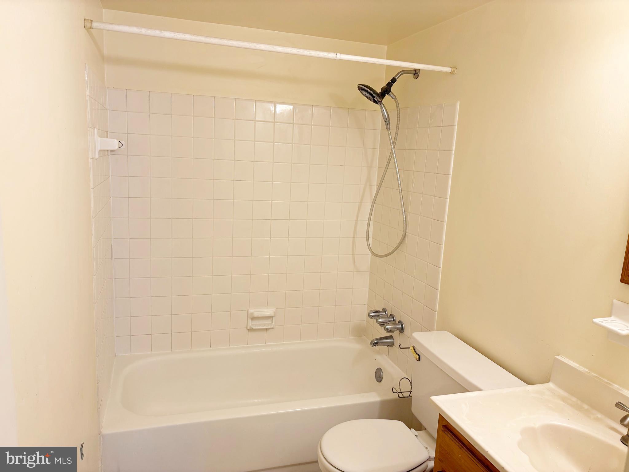 WINDING BROOK - Residential