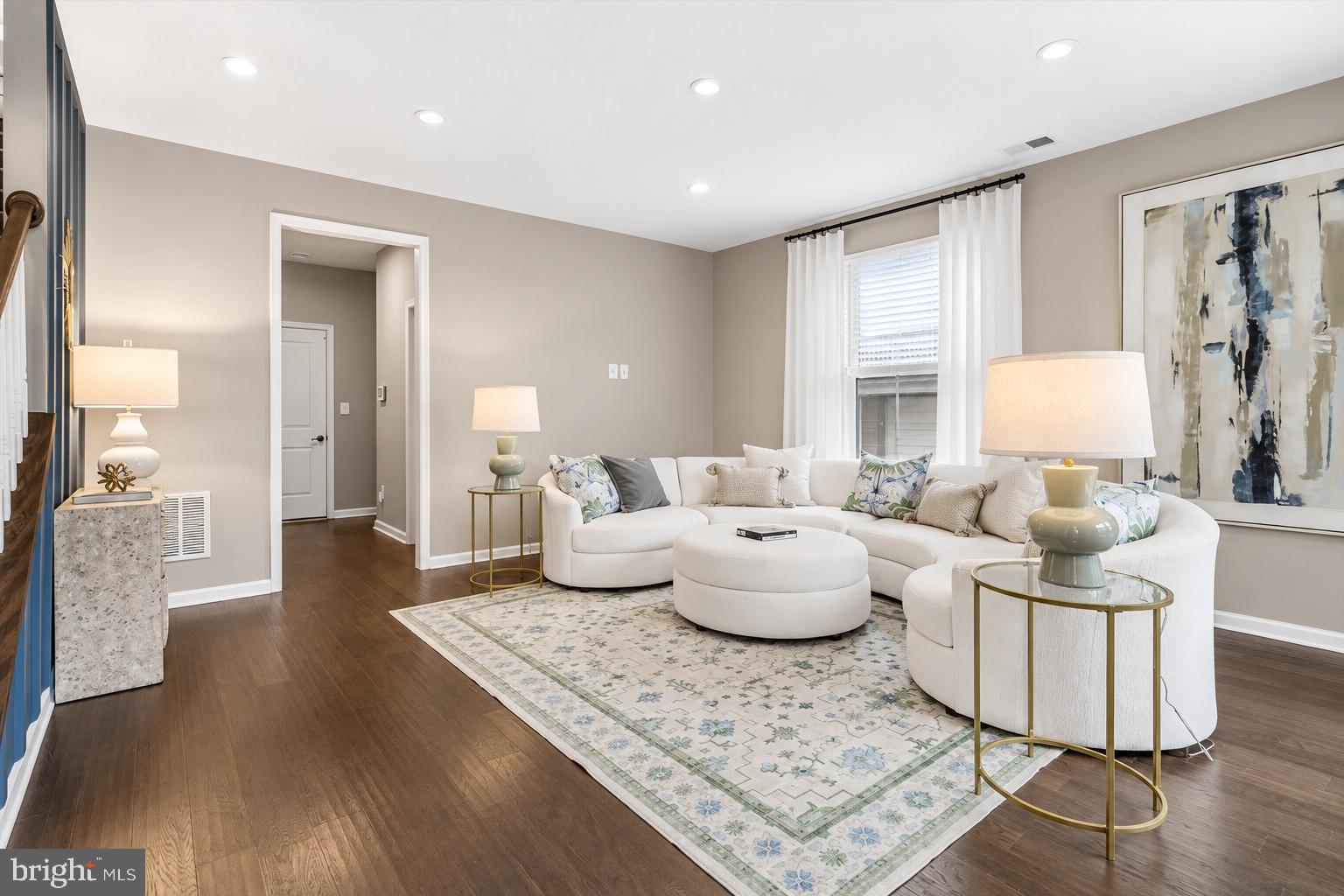 43498 APPLE ORCHARD SQUARE